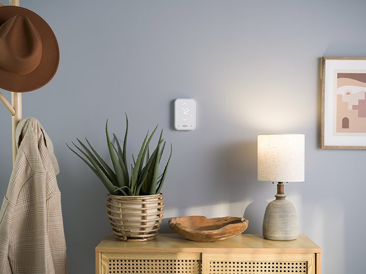 Smart-Thermostat-Entryway.jpg