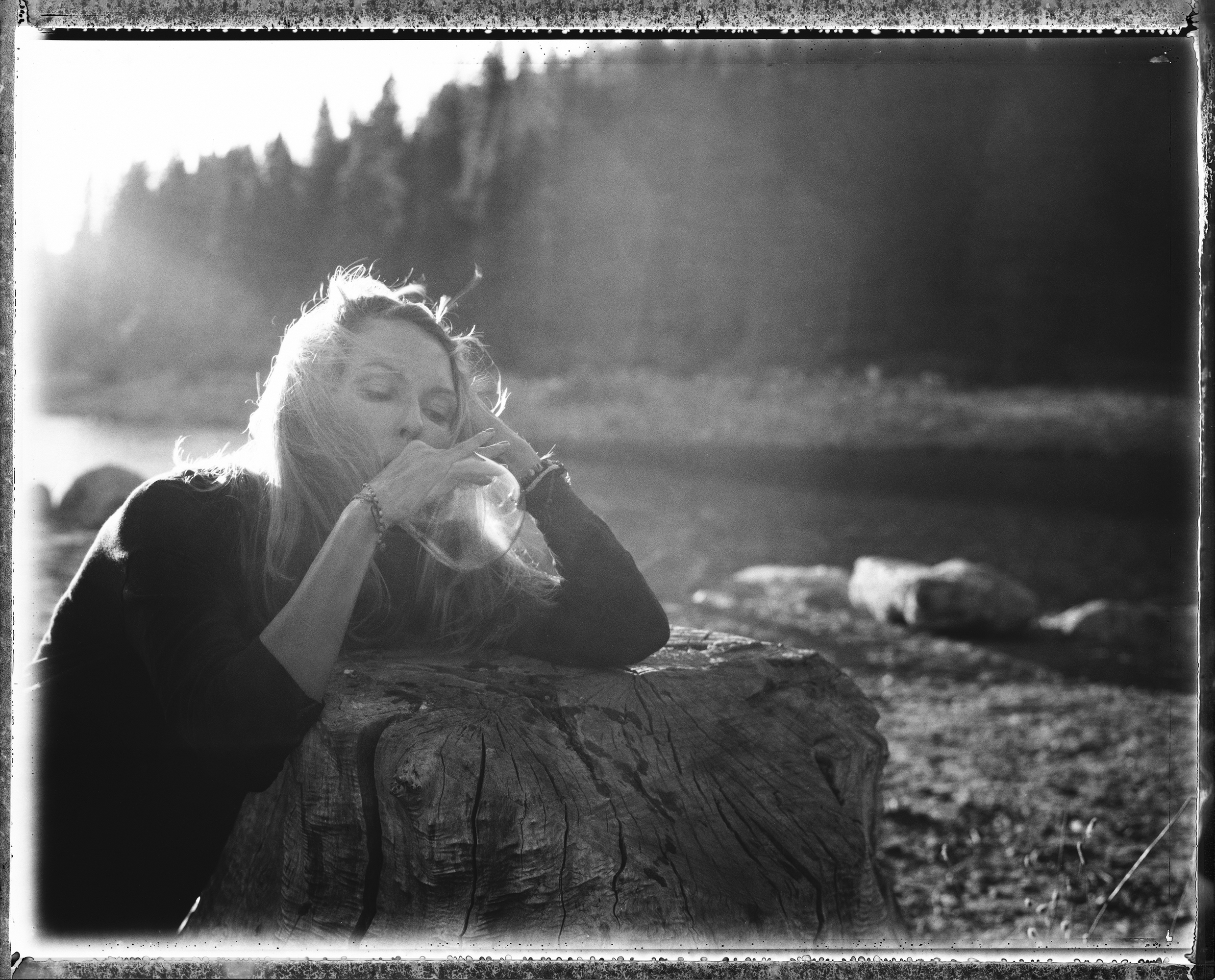 "....to inhabit many worlds at once in this world, to be a someone amongst all other someones, and therefore to make a conversation without saying a word, is to deepen our sense of presence and therefore our natural sense of thankfulness that everything happens both with us and without us, that we are participants and witness all at once." Gratitude by David Whyte