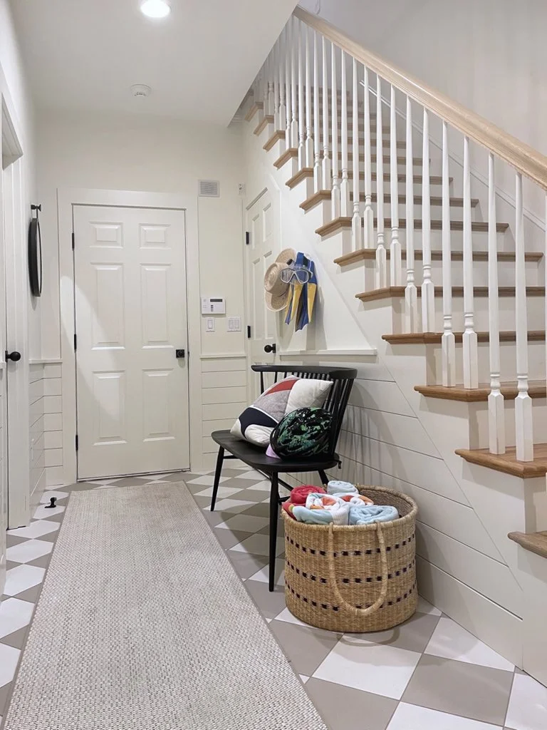 EntryWay2_LowerRes.jpg