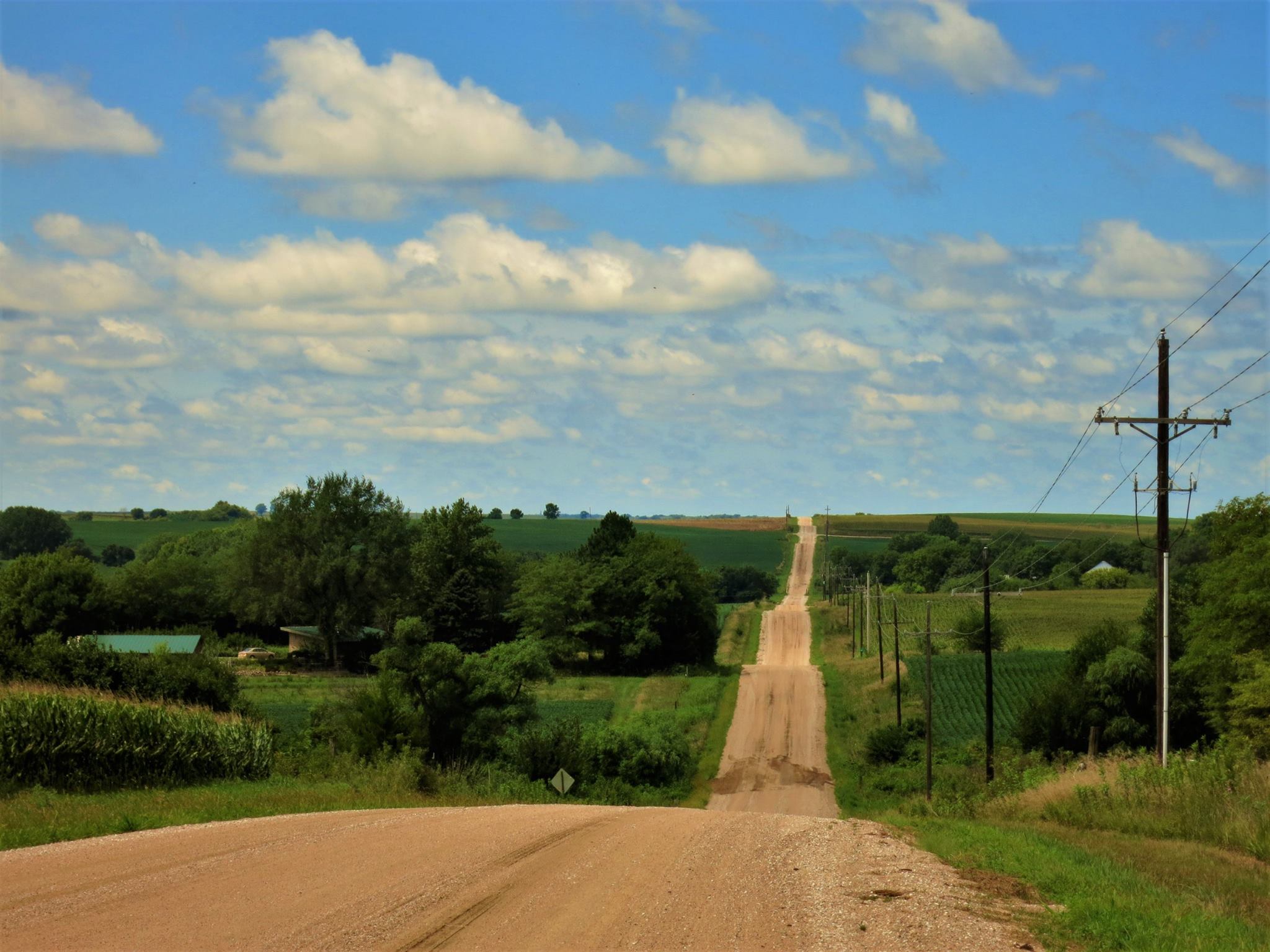 rolling hills surrounding Lincoln photo credit: Craig schmidt