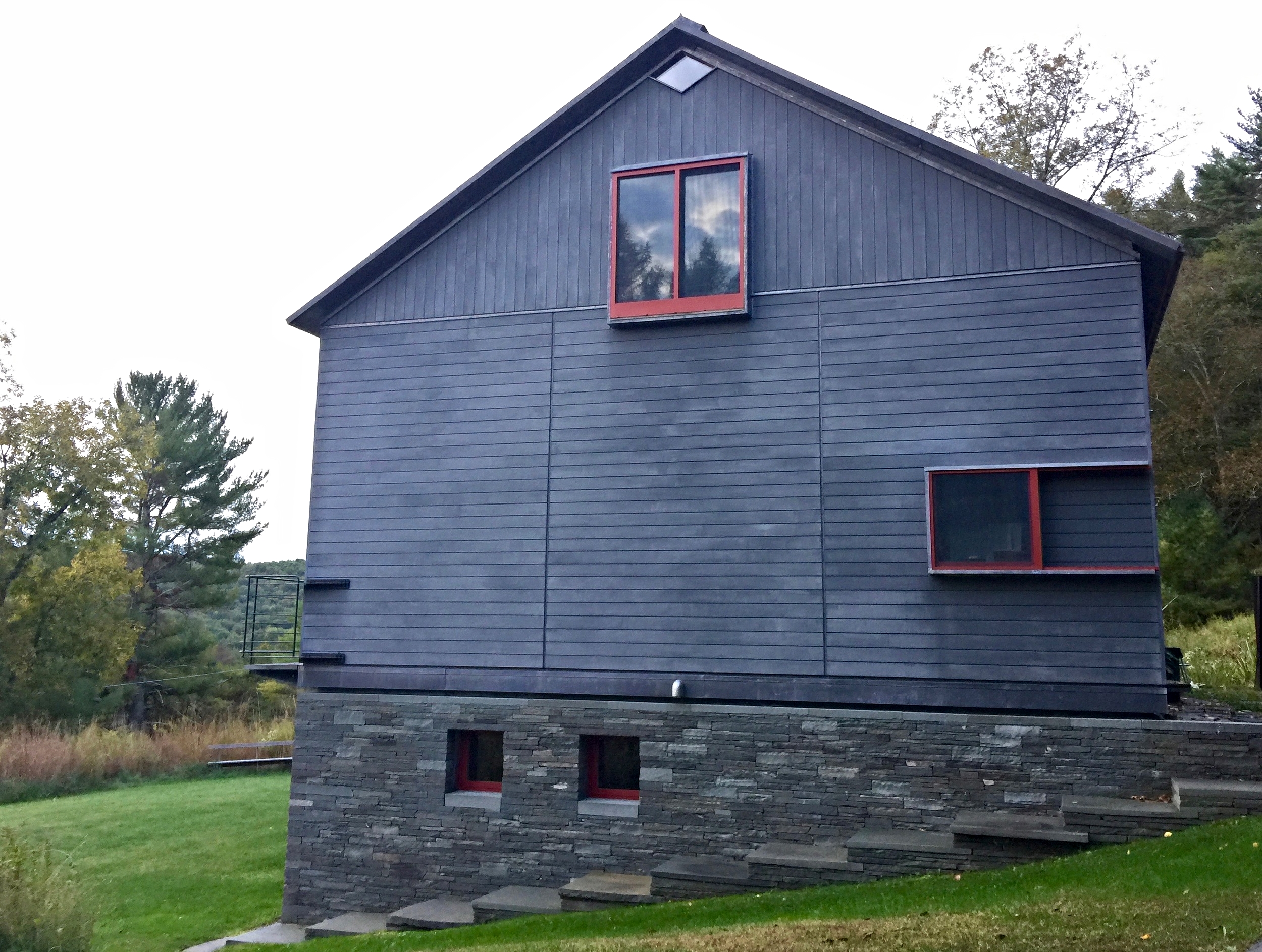 Joe and Jane's barn in Damascus Township, PA