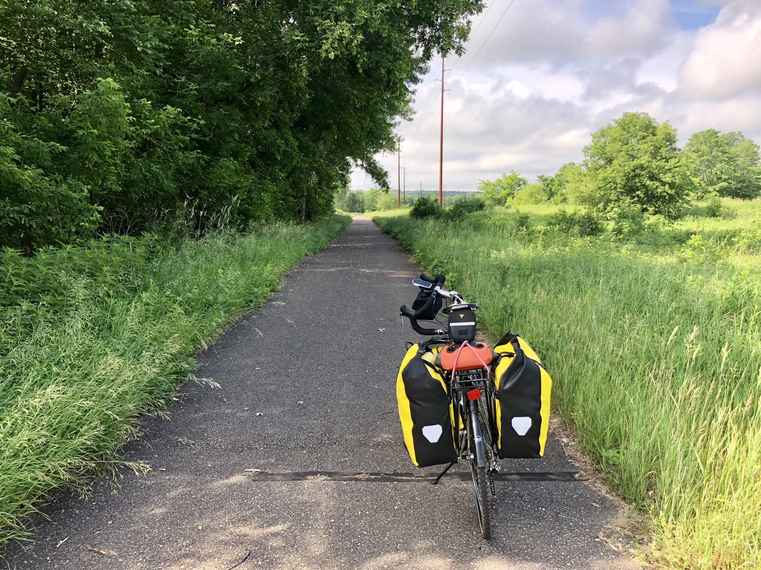 Looking west away from the underpass.&nbsp;
