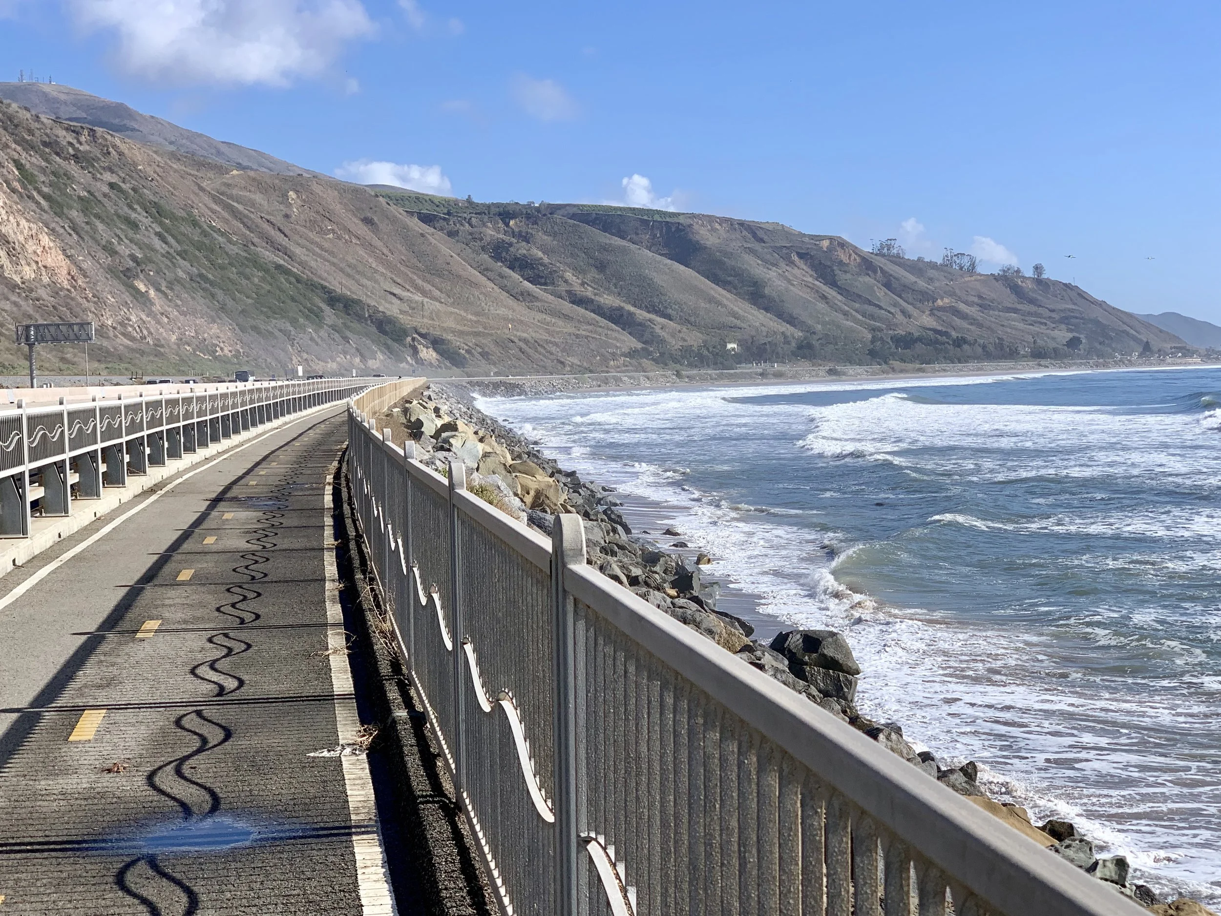 A stretch of cycling path along CA Highway 101.
