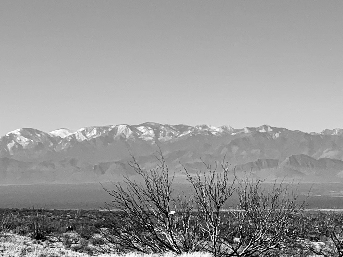 The Chiricahua Mountains on the way to Lordsburg.