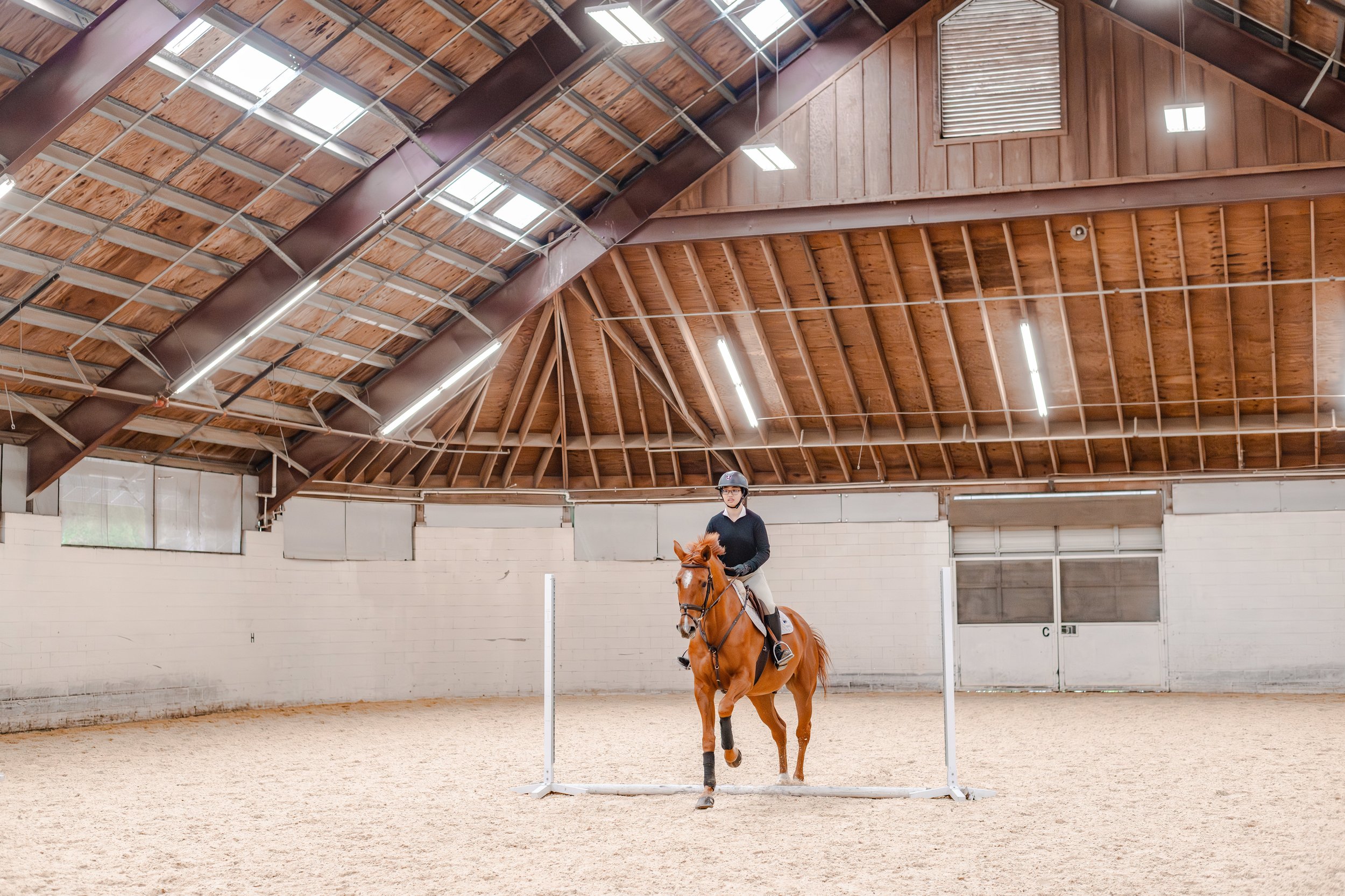 kirkland hunter jumper farm indoor arena