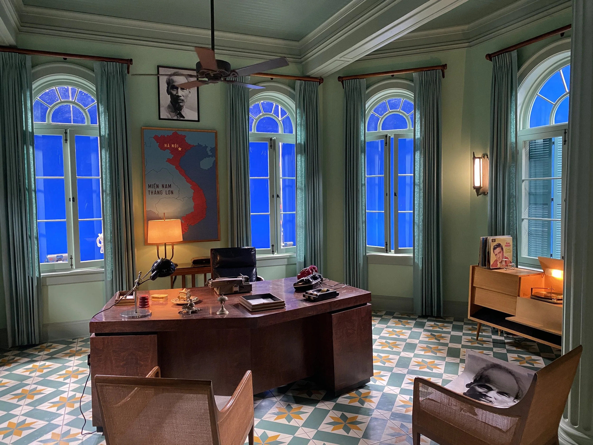 INT MAN'S HANOI OFFICE