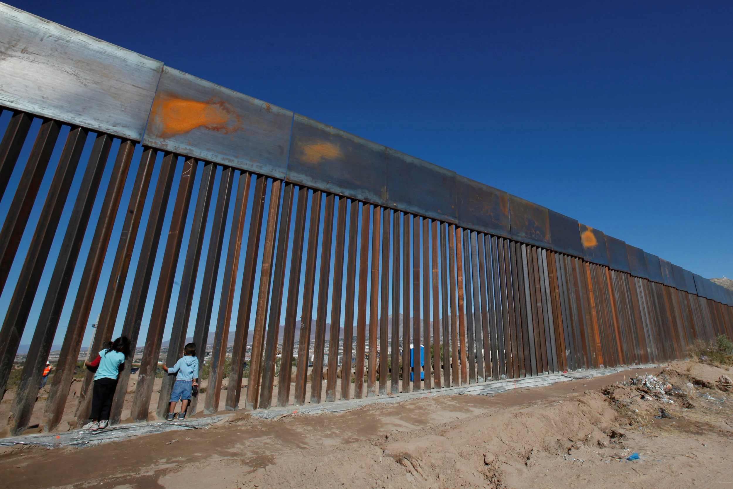 US-Mexican Border Wall at Sunland Park, New Mexico