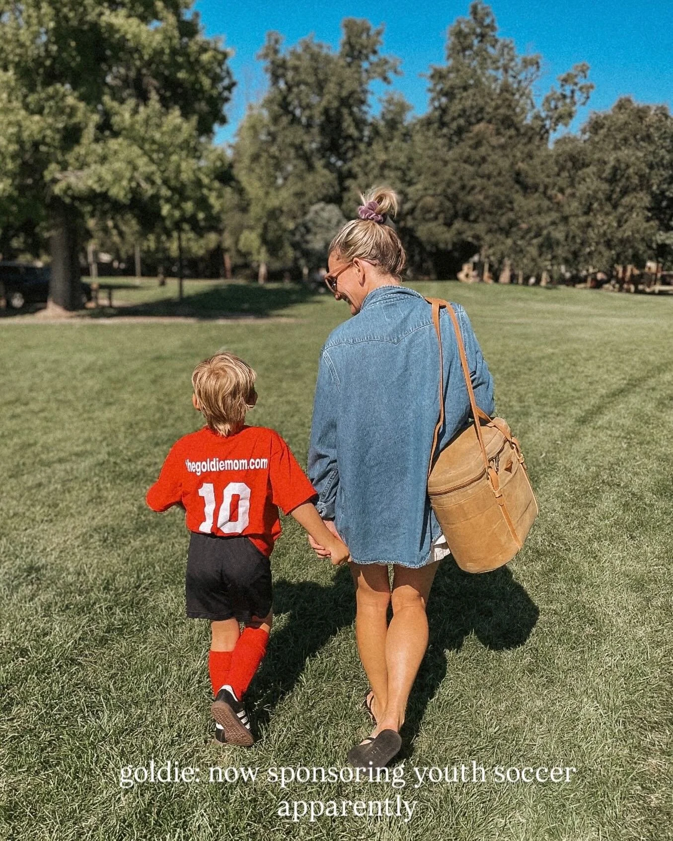 No turning back now 😉⚽️

#soccerlife #momownedbusiness #soccermomera #thesearethedays #thegoldiemom