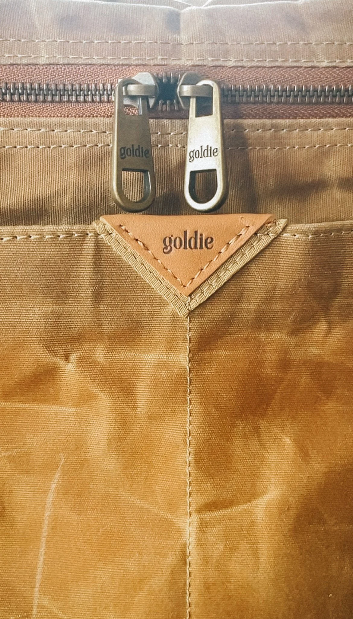 Why We Chose Waxed Canvas: The Durable, Water-Resistant Materials Behind Your Goldie Bag