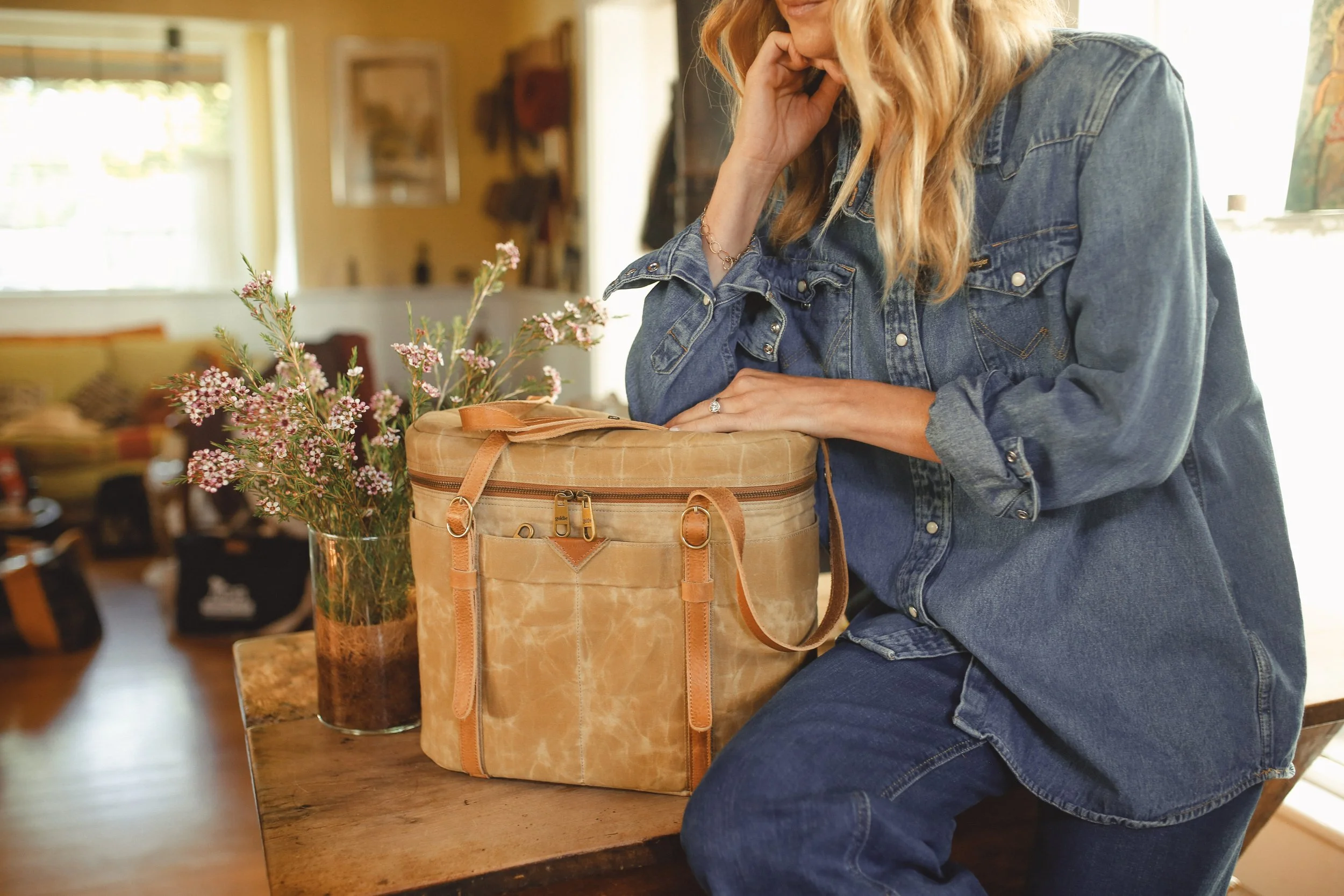 Goldie Picnic Bag stylish canvas insulated cooler bag with leather strap for moms