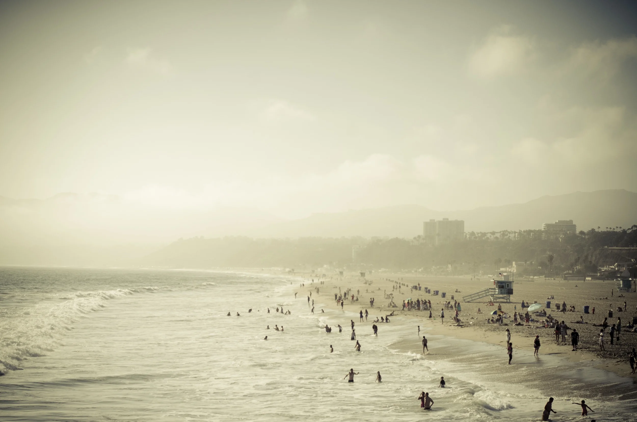 santa-monica-beach.jpg