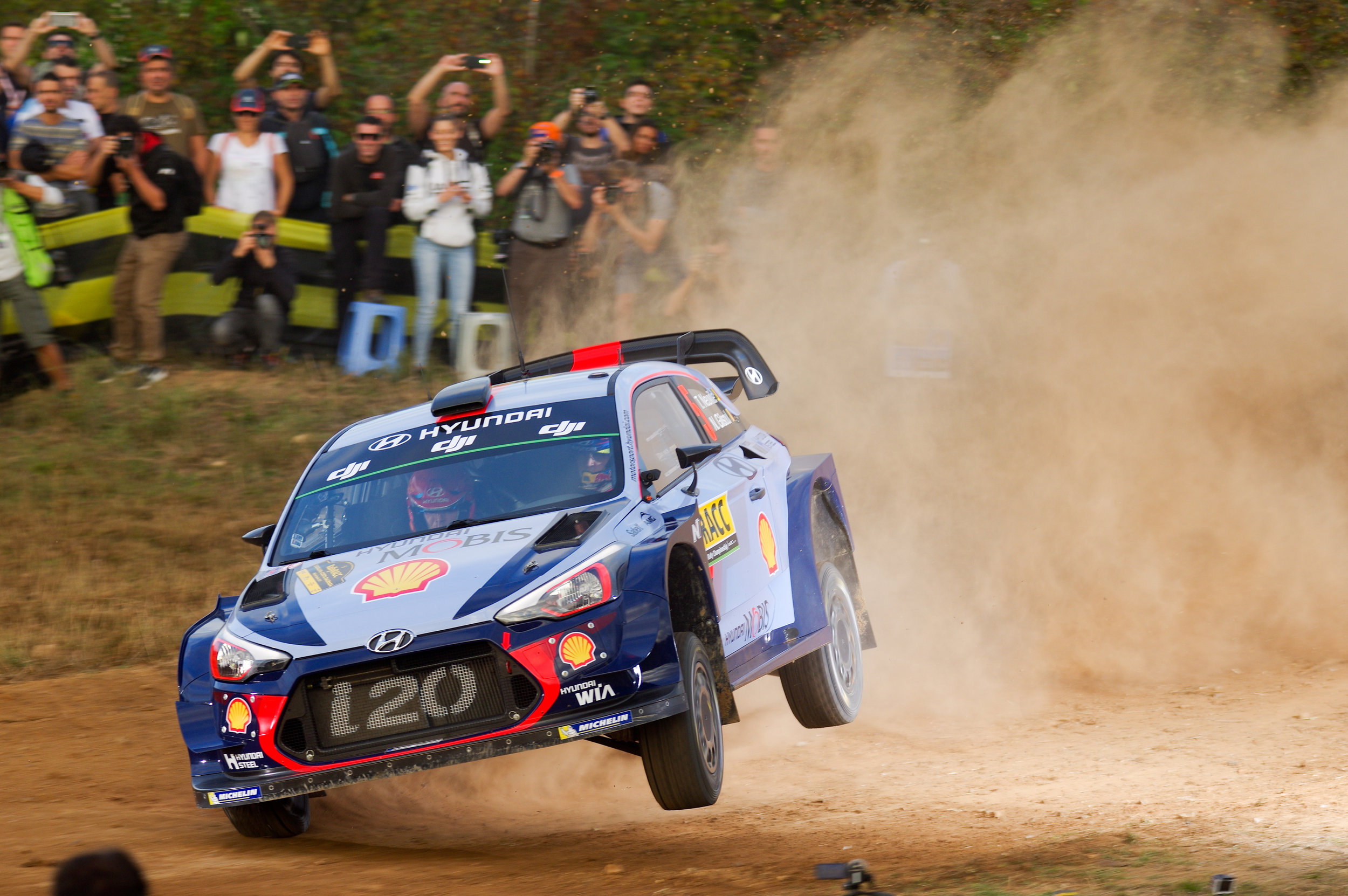 Neuville.jpg