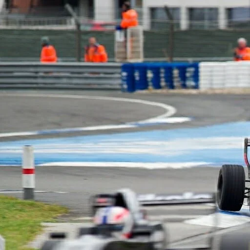 Are scrollable photos still a thing?
Lets take a risk like this Formula driver does in his wet tyres over the kerb in the first chicane at @albicircuit

➡️➡️ Swipe 

FFSA GT4 Alb&iacute; 2021 - Formula

#ffsaGT4 #Gt4 #ffsa #akkaaspteam #akkaracing #n
