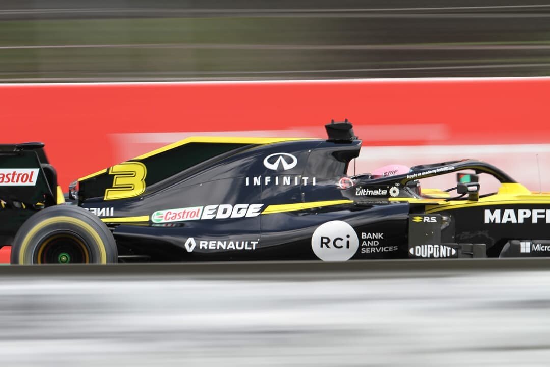 Daniel Ricciardo - Renault RS19 - F1 Spanish GP 2019 FP2

TBT! #tbt I just have re-discovered that pic of Dani Ricc in his Renault R.S19 during the 2019 Spanish GP FP2 session at Circuit de Catalunya so, why not posting it? From that year I rented a 