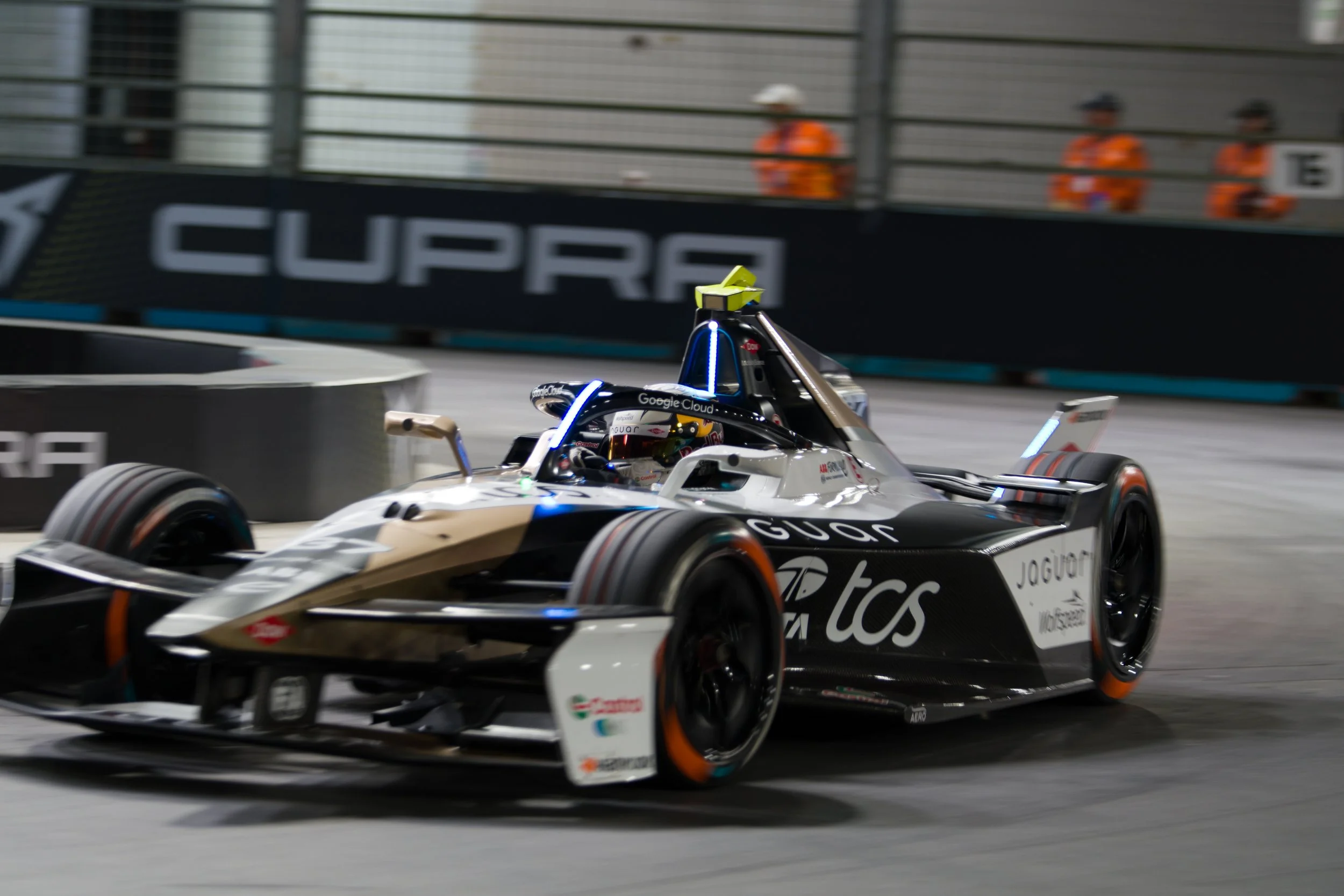 DGonzalez-0204.jpg
