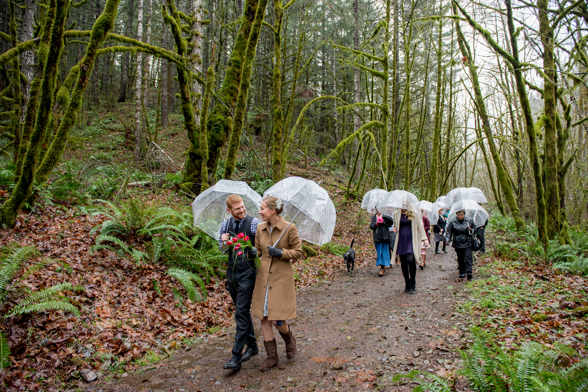 30-beazell-memorial-forest-intimate-outdoor-oregon-wedding.jpg