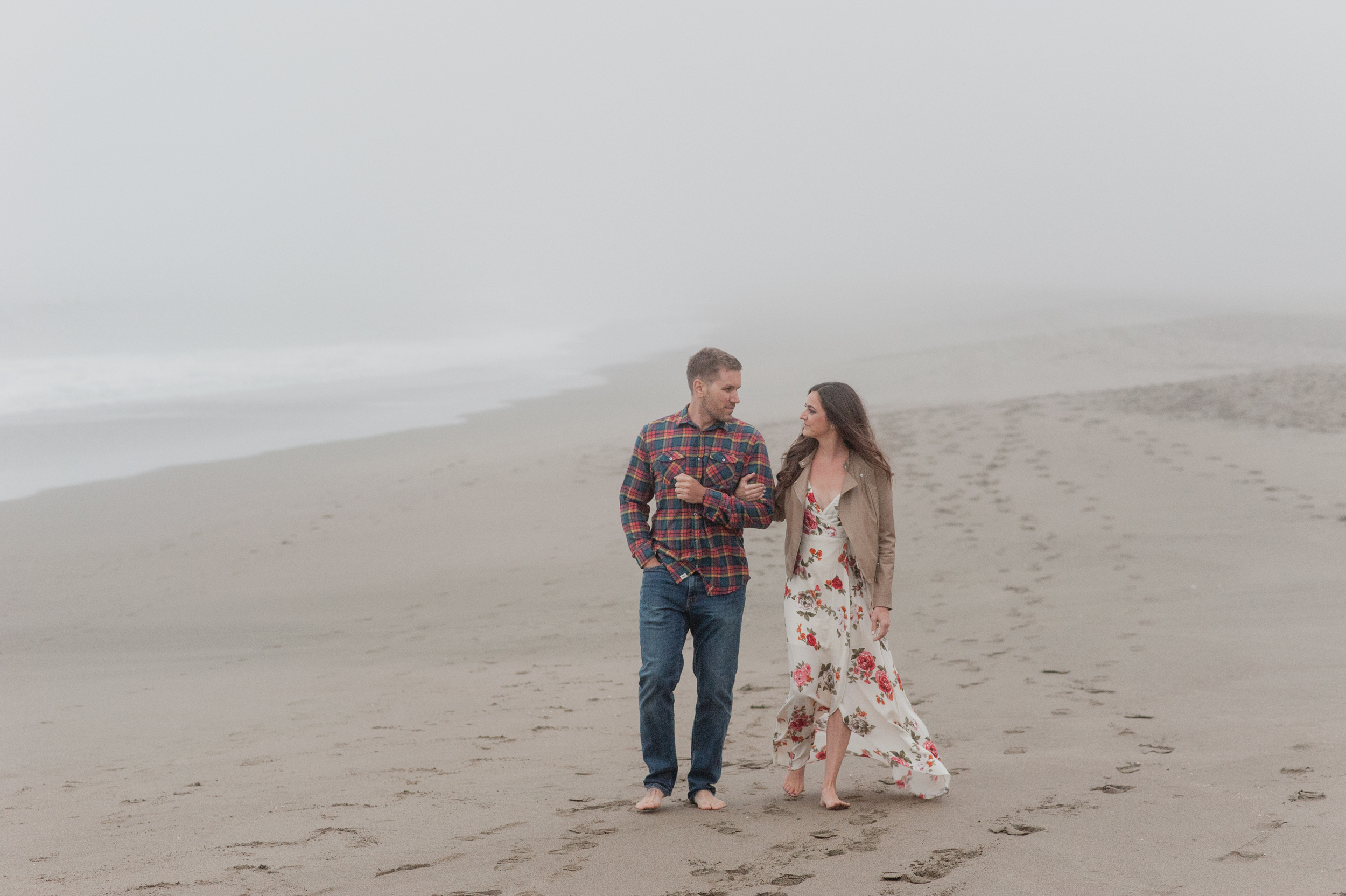 018-foggy-baker-beach-san-francisco-engagement-vivianchen.jpg