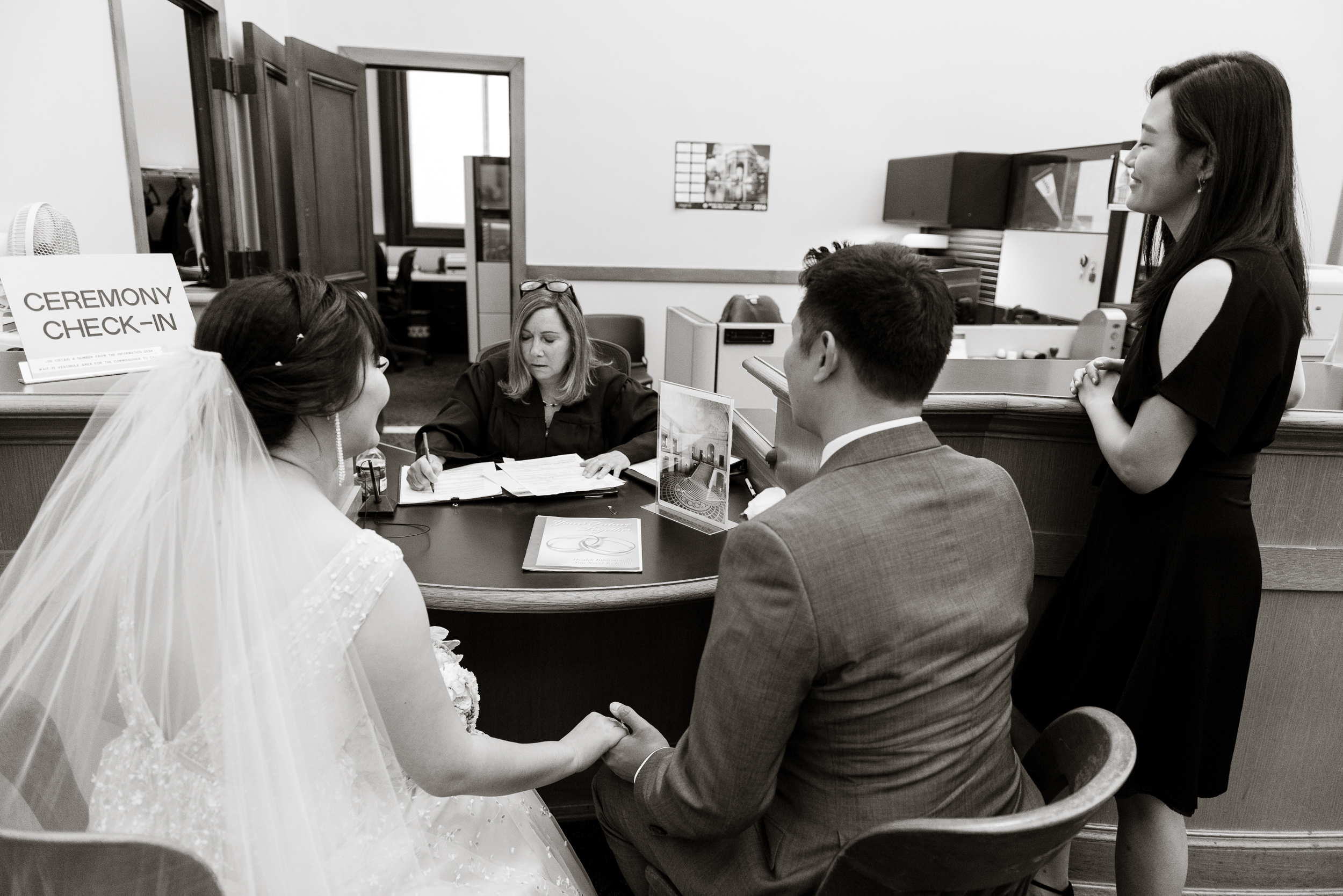 11-san-francisco-city-hall-elopement-photographer-vc.jpg