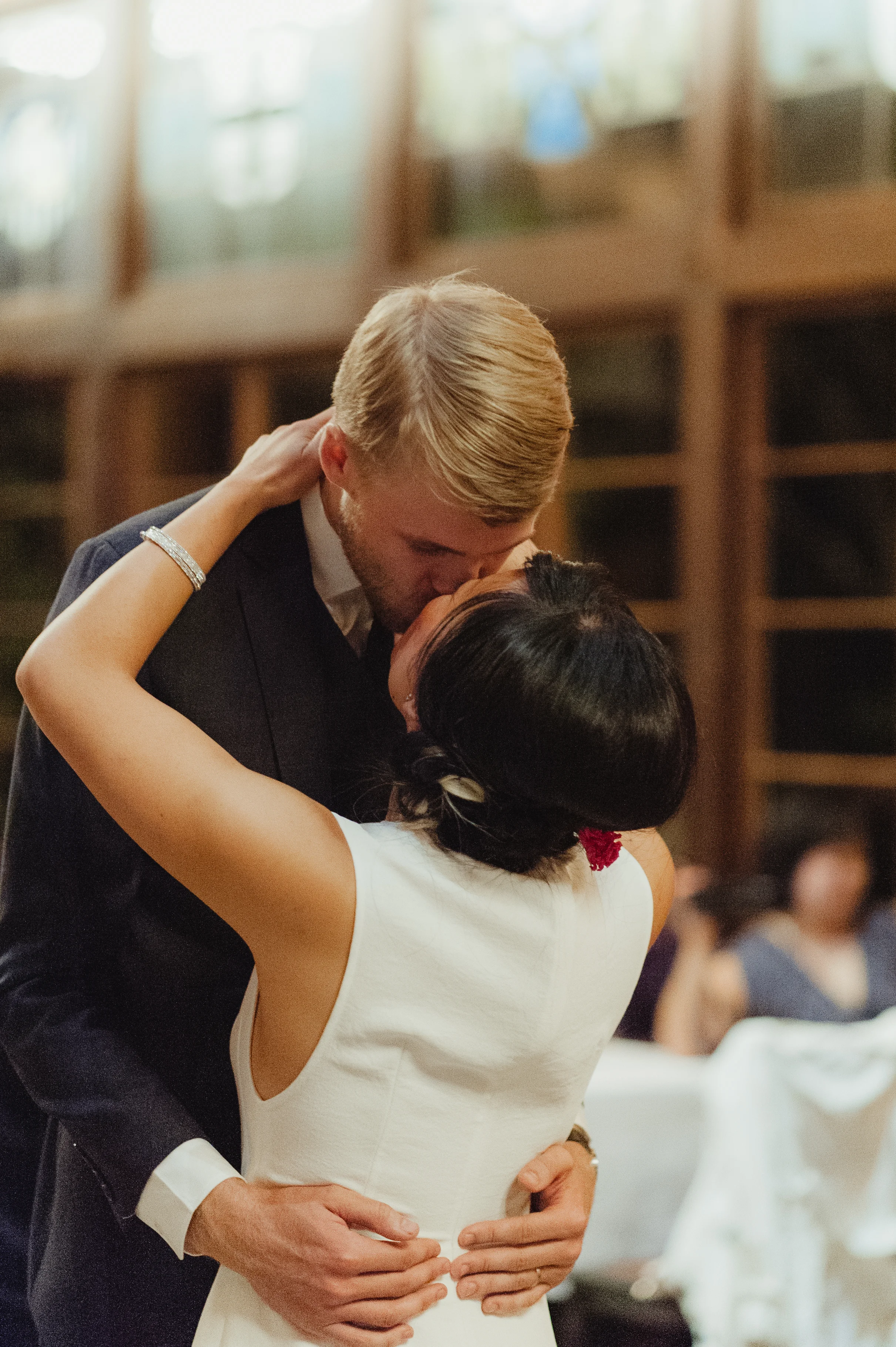 faculty-club-berkeley-wedding-photographer-vc080.jpg