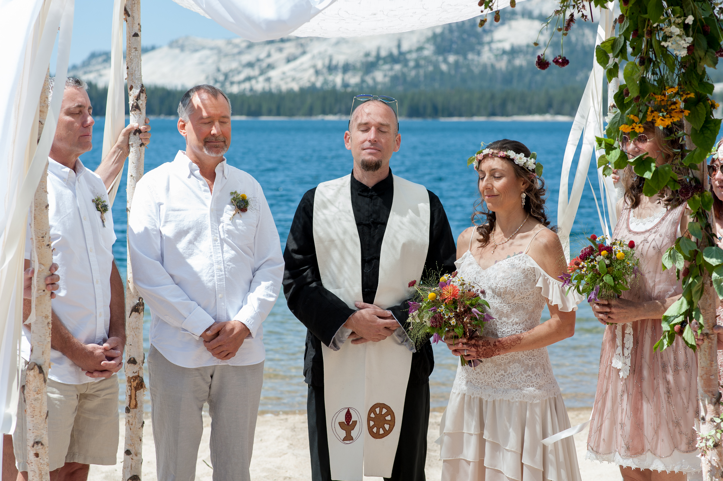 tenaya-lake-yosemite-national-park-wedding-photographer-vc20.jpg