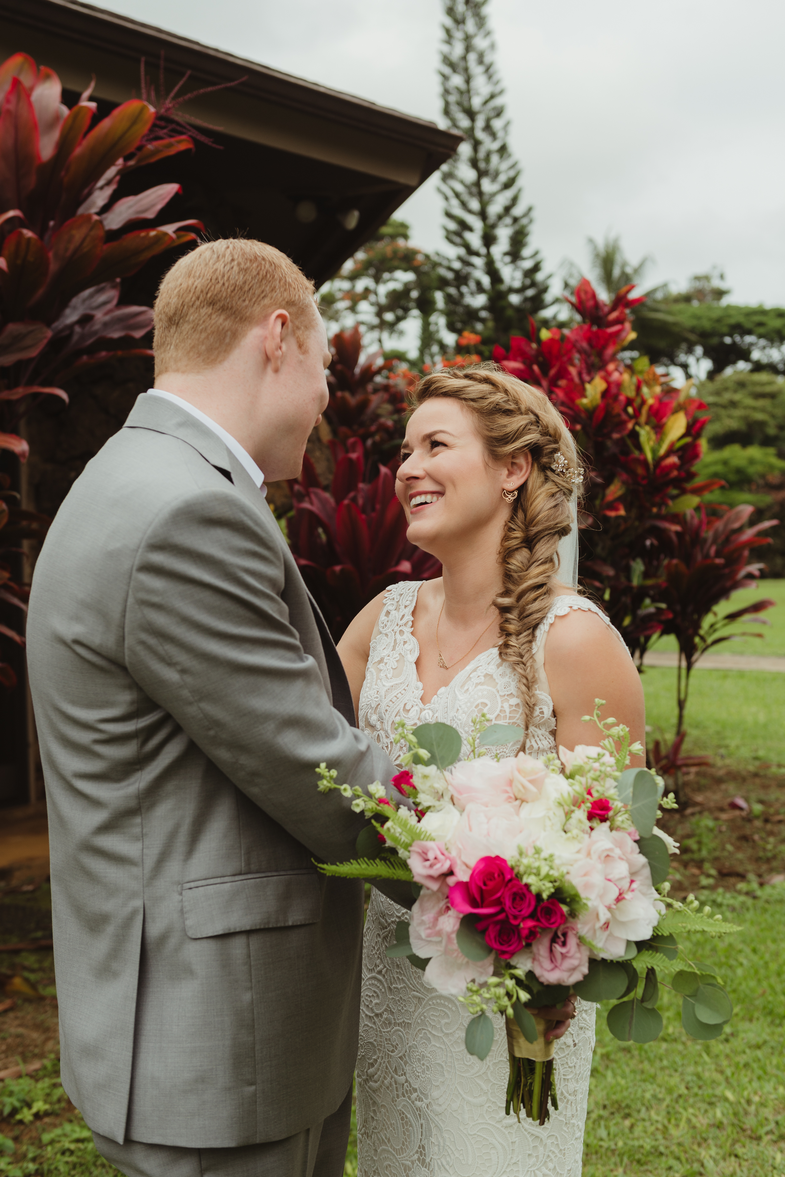 21-kauai-destination-wedding-photographer-vivianchen-0136.jpg