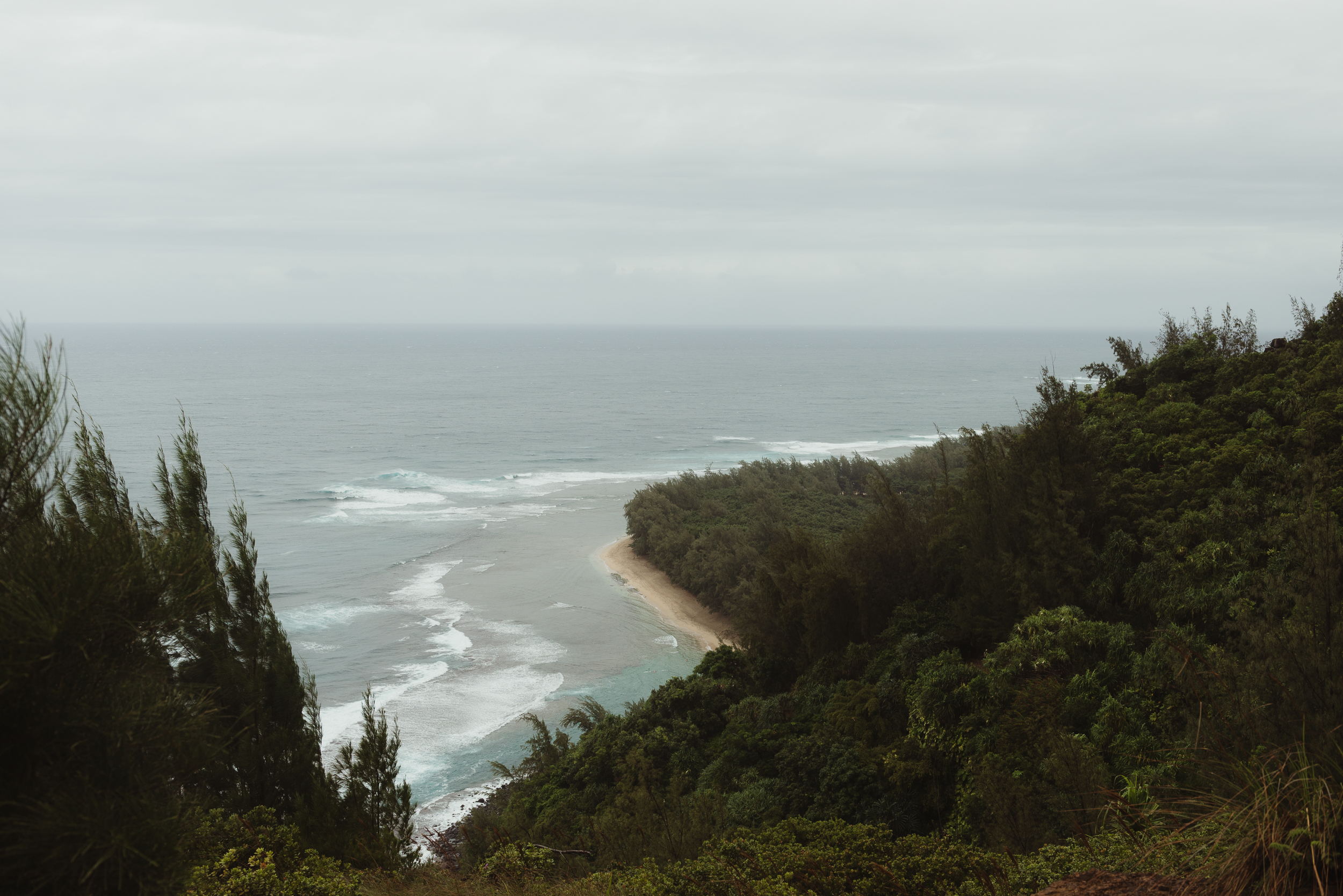 54-kauai-destination-wedding-photographer-vivianchen-0004.jpg