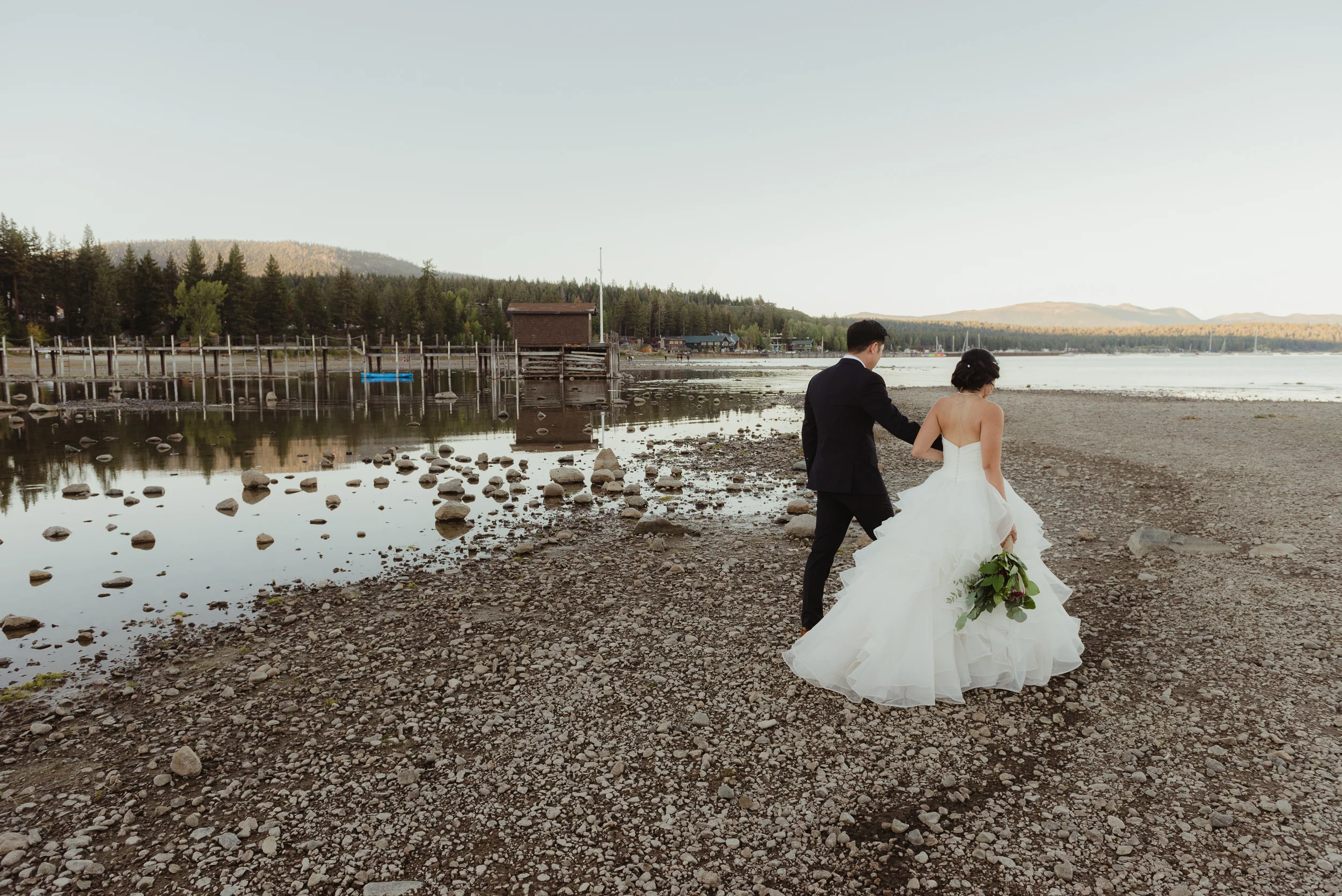 lake-tahoe-destination-wedding-vivianchen-69.jpg