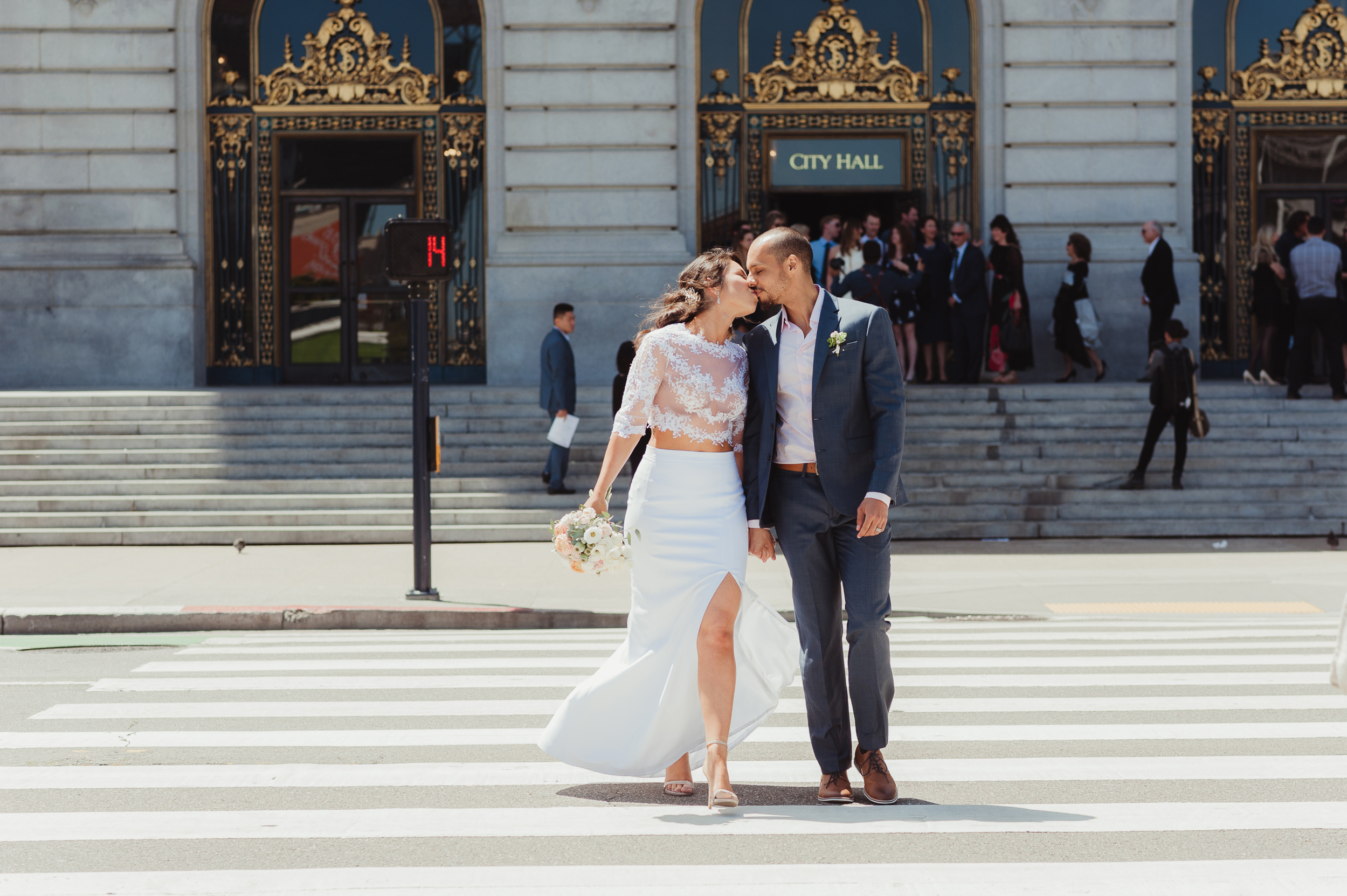 25-sf-city-hall-elopement-aymemax-vivianchen-251.jpg