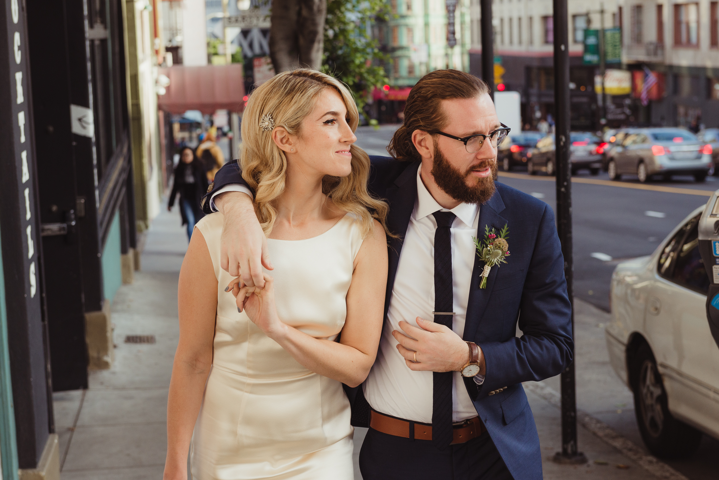 41-destination-sf-city-hall-elopement-north-beach-reception-vivianchen-303.jpg