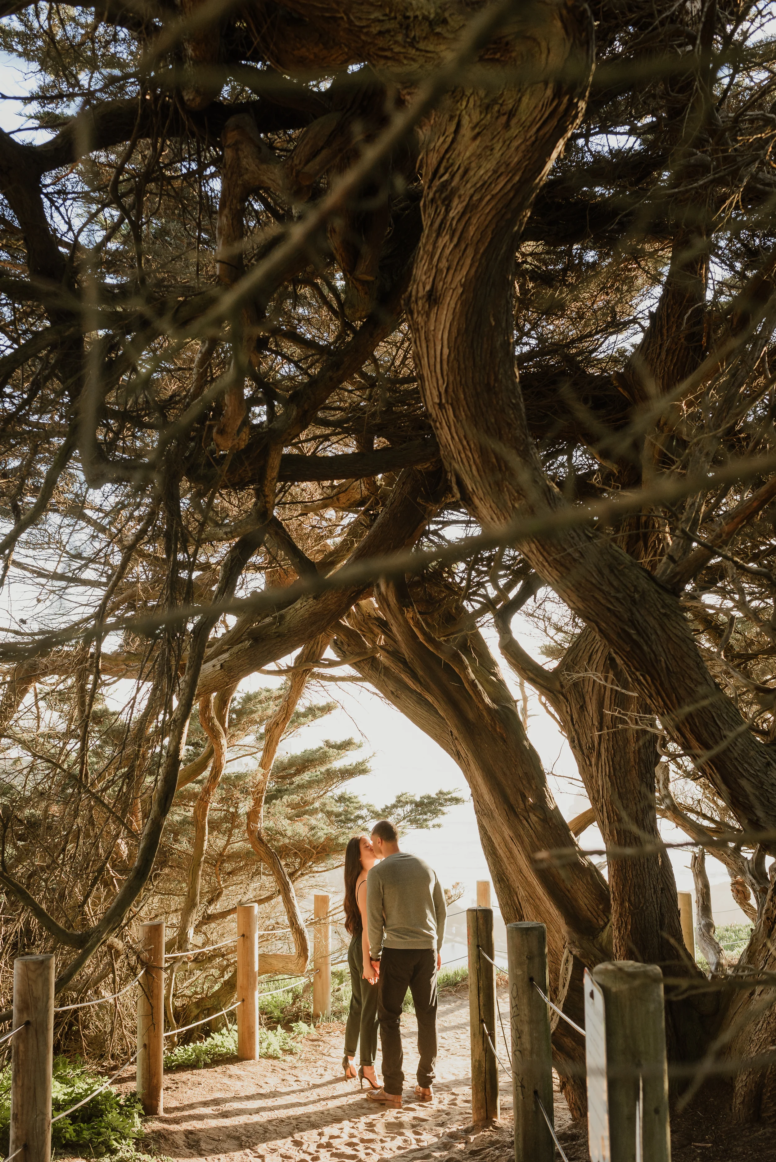lands-end-sutro-baths-engagement-session-vivianchen-050.jpg