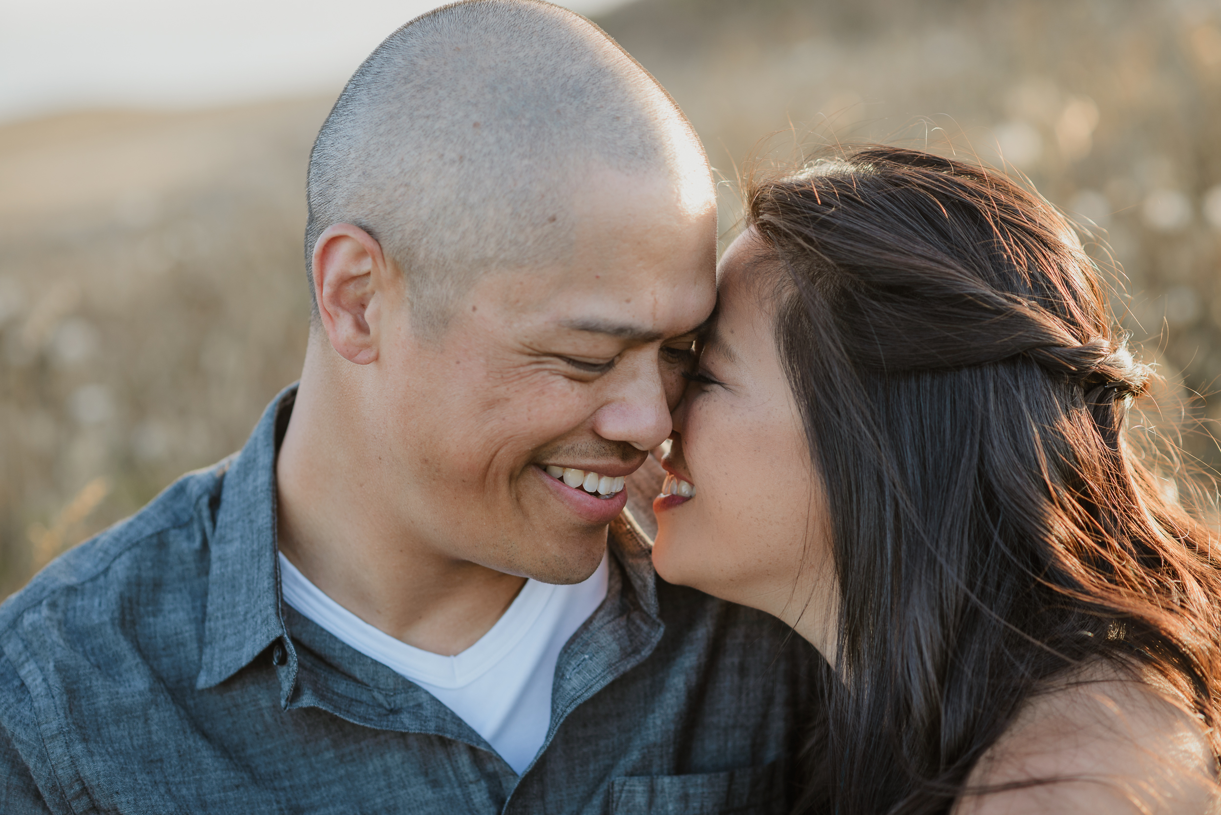 pacifica-coast-sunset-engagement-session-vivianchen-121.jpg