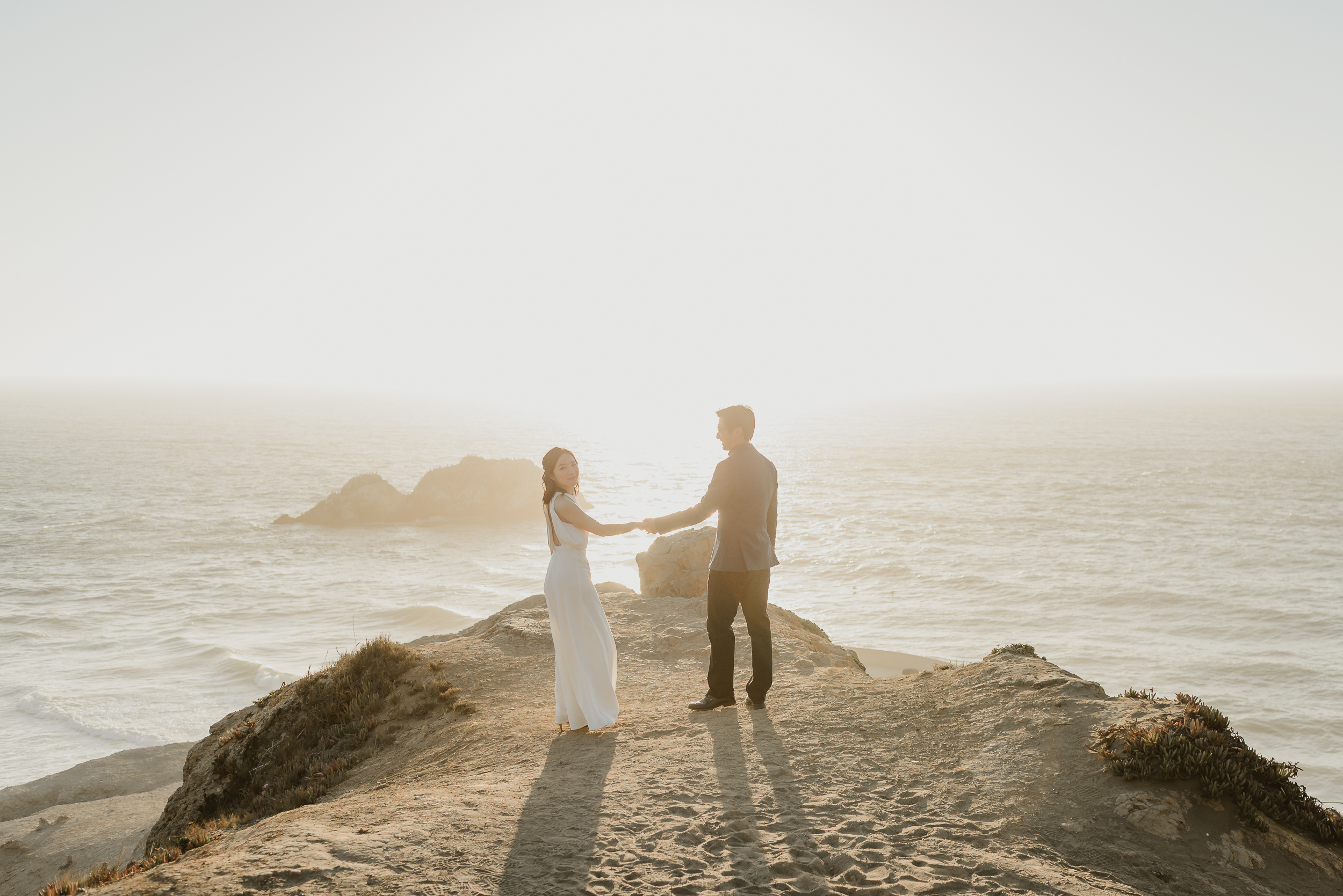 autumn-san-francisco-sutro-baths-engagement-session-vivianchen-075.jpg