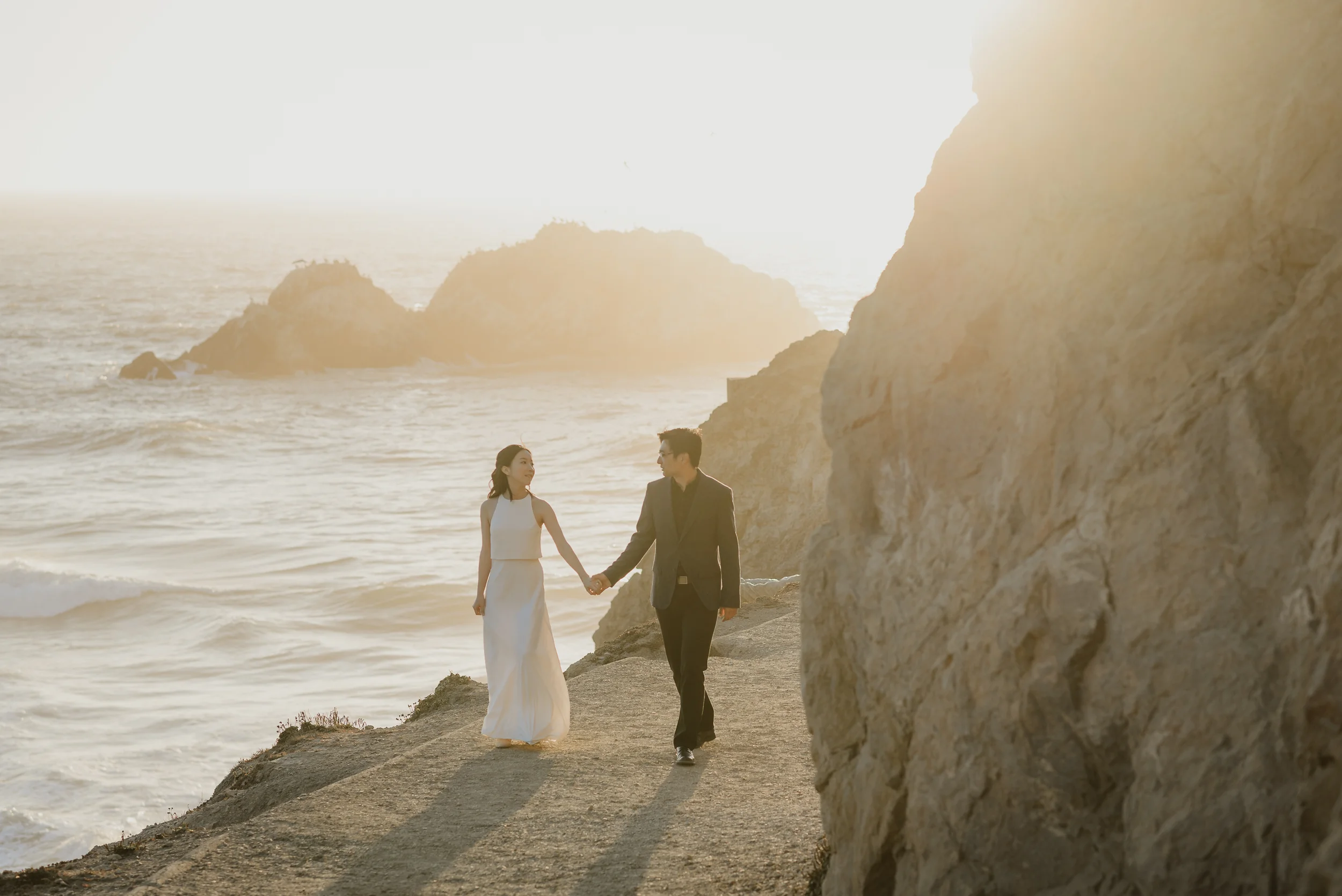 autumn-san-francisco-sutro-baths-engagement-session-vivianchen-120.jpg