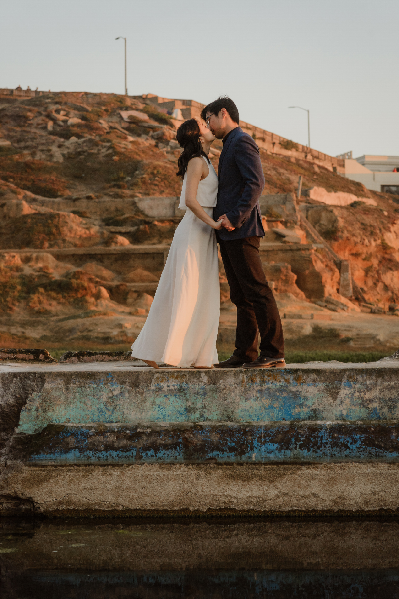 autumn-san-francisco-sutro-baths-engagement-session-vivianchen-160.jpg