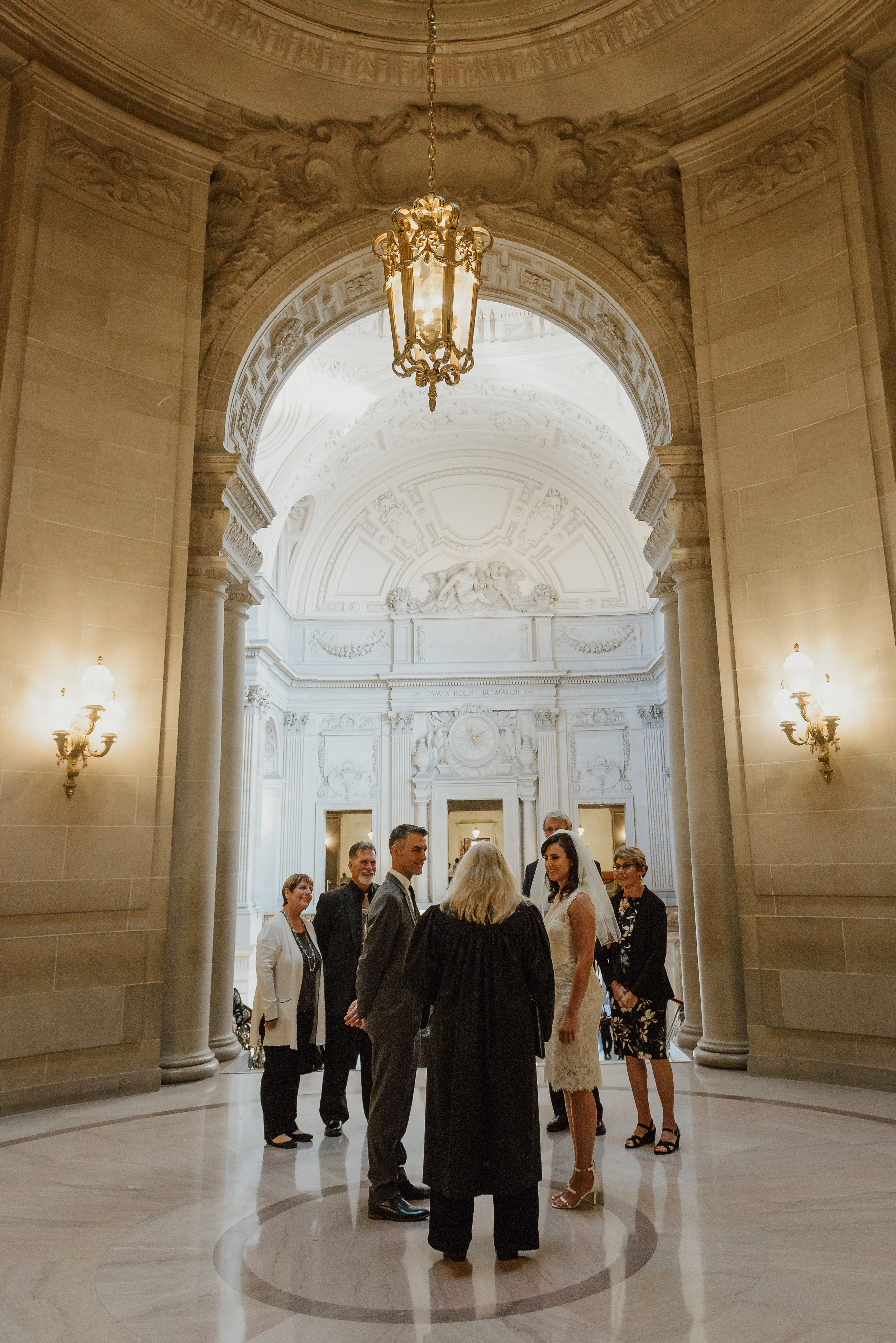 16-simple-san-francisco-city-hall-elopement-vivianchen-069.jpg