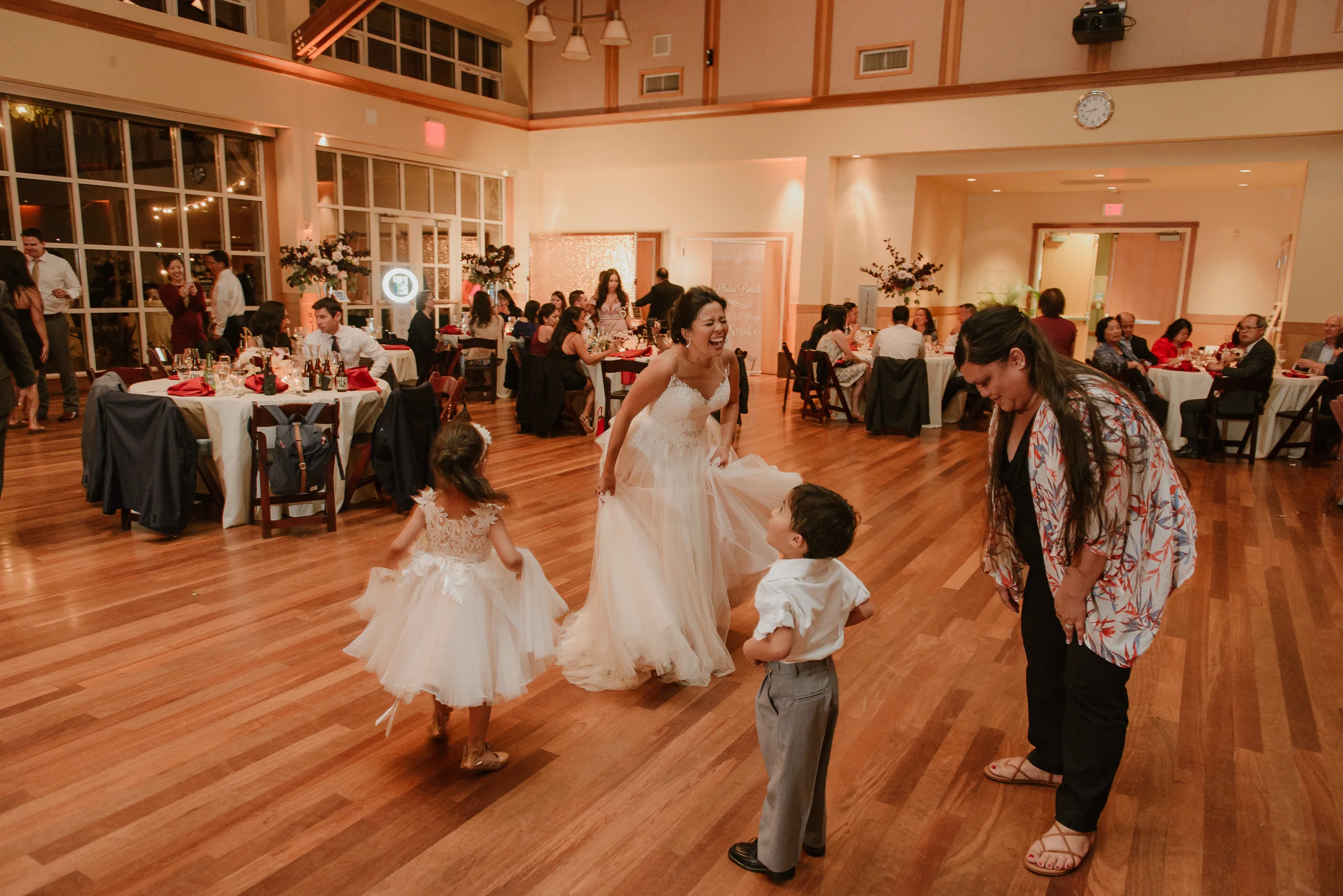 73-old-mill-park-mill-valley-community-center-wedding-vivianchen-834.jpg