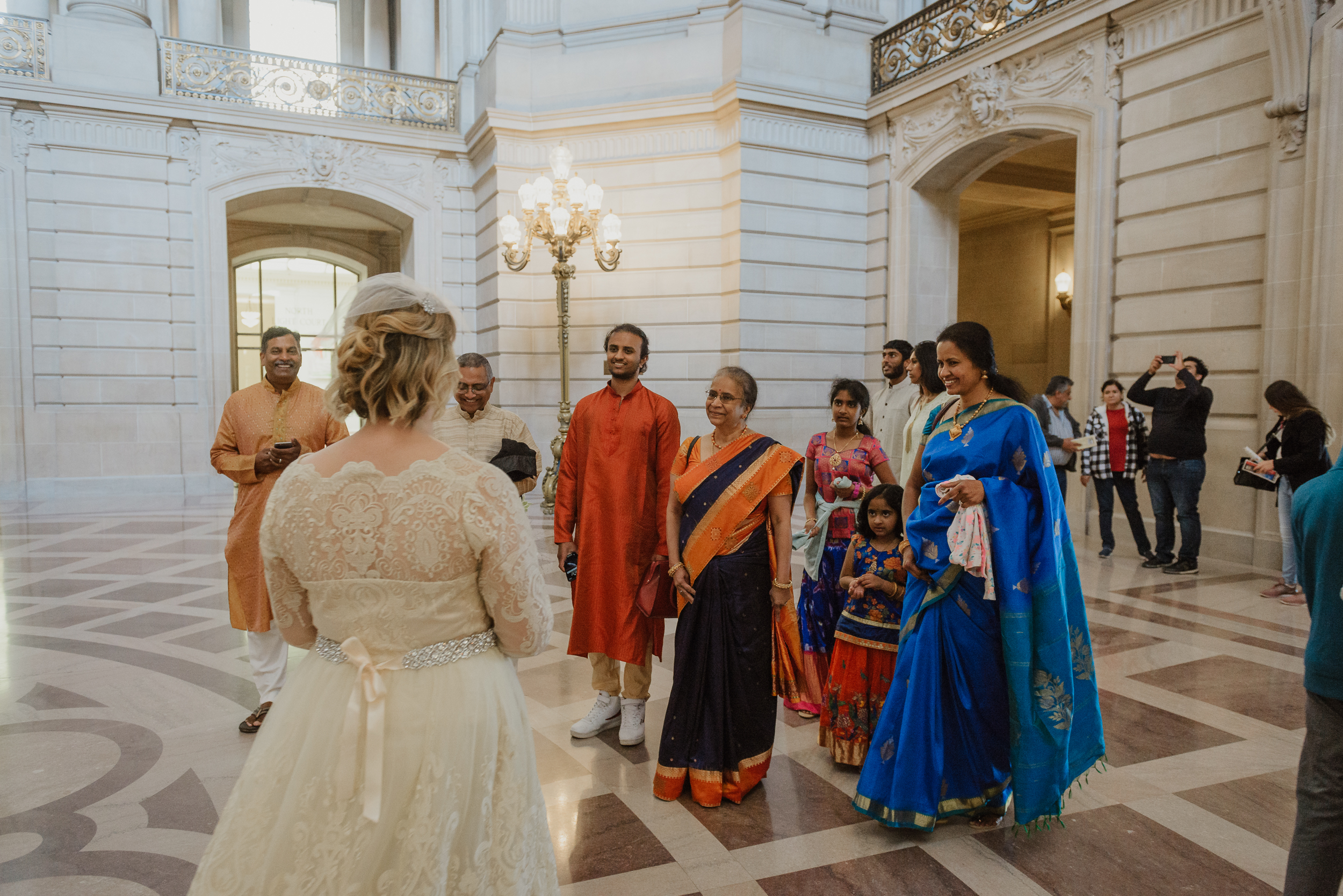 08-san-francisco-city-hall-wedding-vivianchen-084.jpg