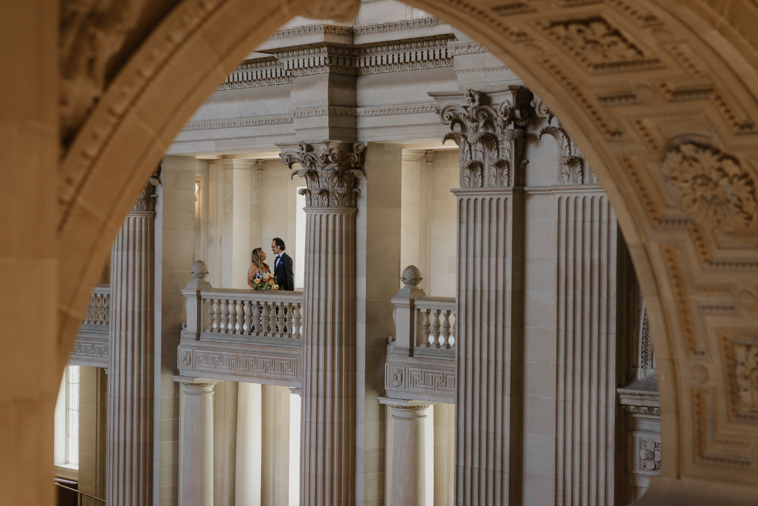 31-san-francisco-city-hall-marin-headlands-elopement-vivianchen-193.jpg