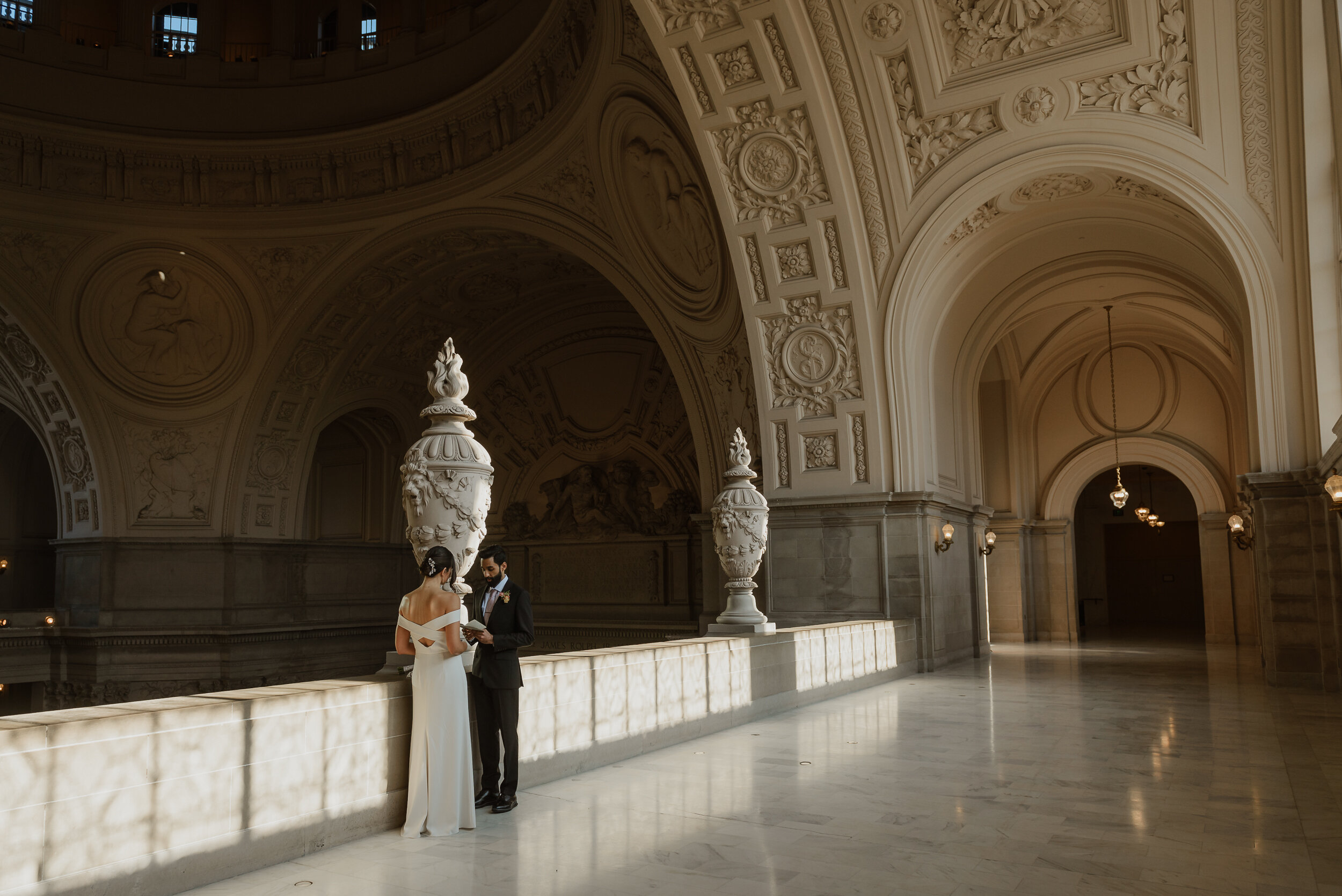 10-san-francisco-city-hall-elopement-photographer-vivianchen-os-064.jpg