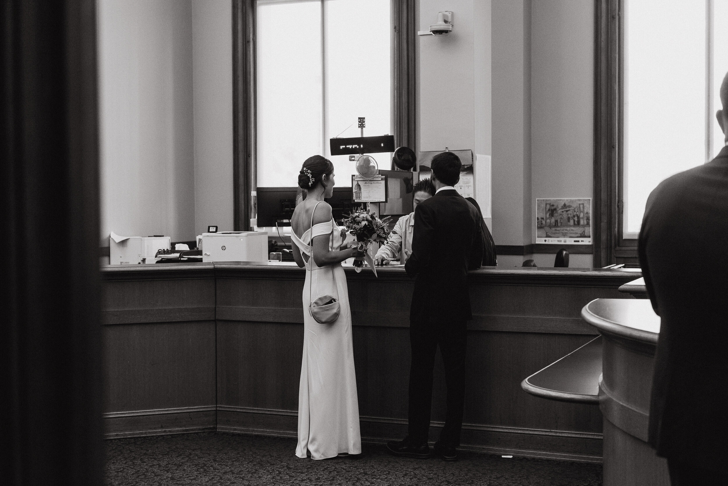 24-san-francisco-city-hall-elopement-photographer-vivianchen-os-109.jpg