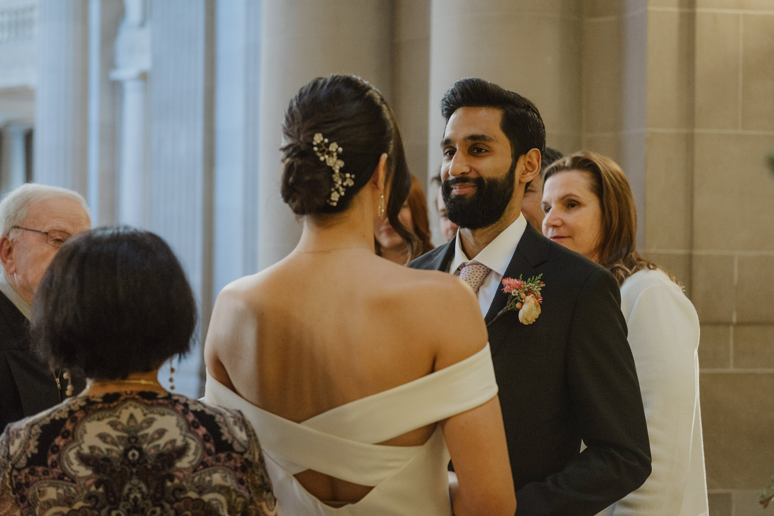 33-san-francisco-city-hall-elopement-photographer-vivianchen-os-142.jpg