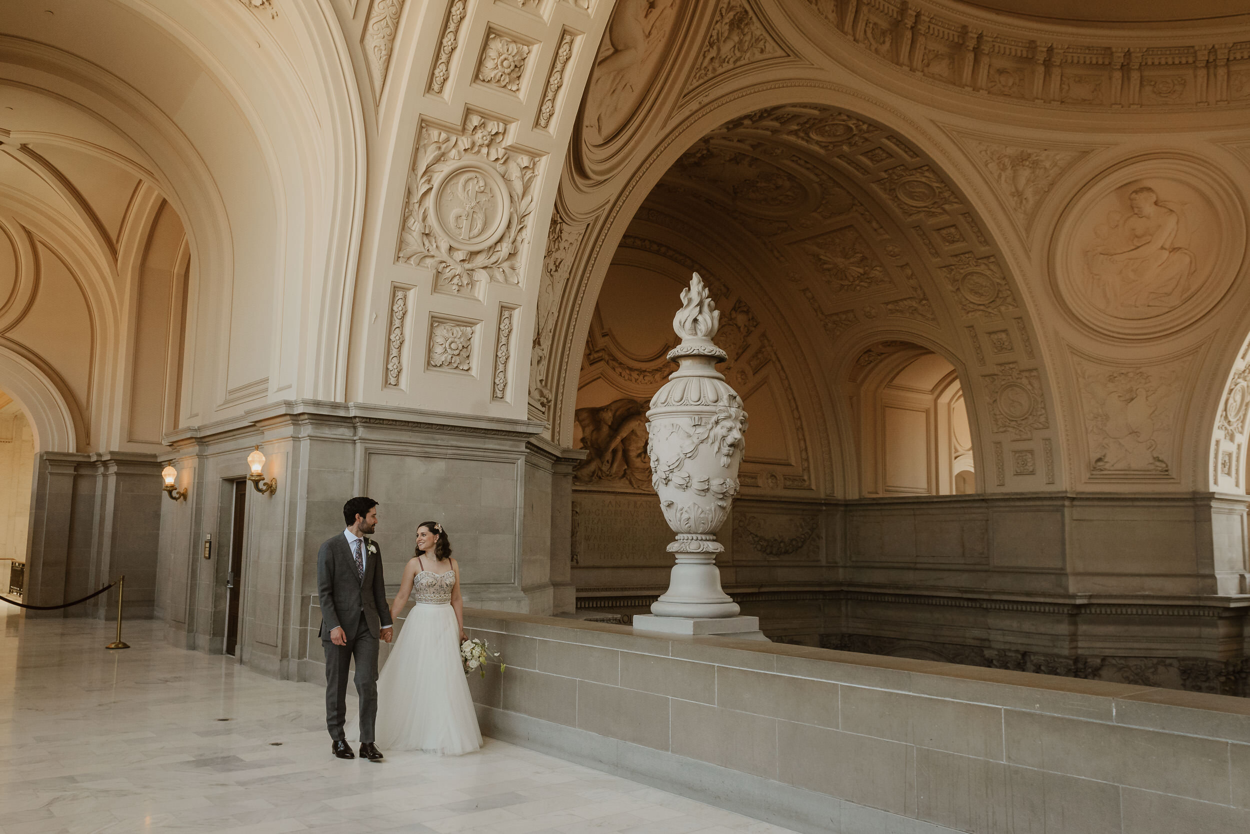 047-san-francisco-city-hall-del-popolo-wedding-vivianchen-7363.jpg