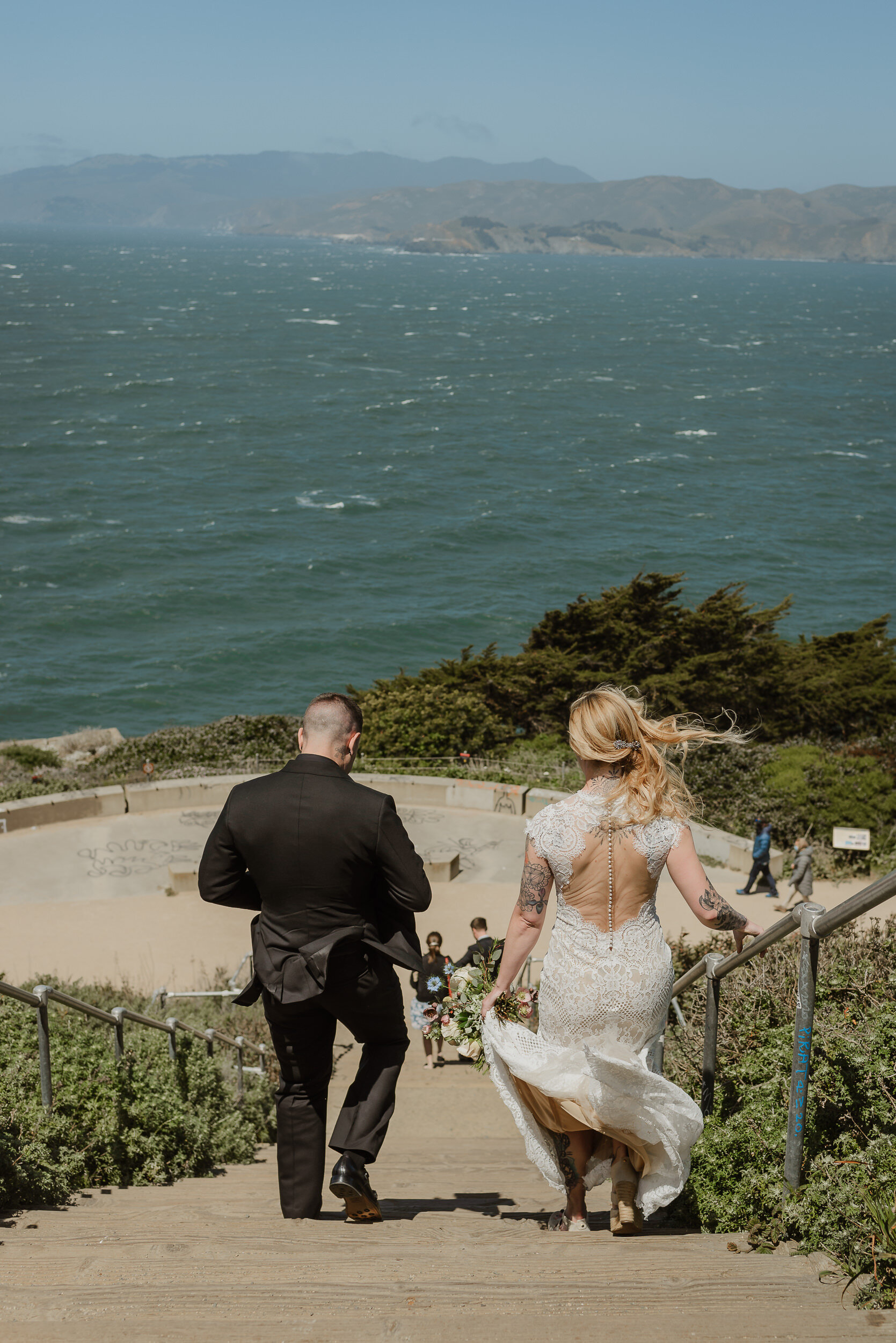 023-lands-end-manu-lux-tattoo-san-francisco-elopement-vivianchen-077.jpg