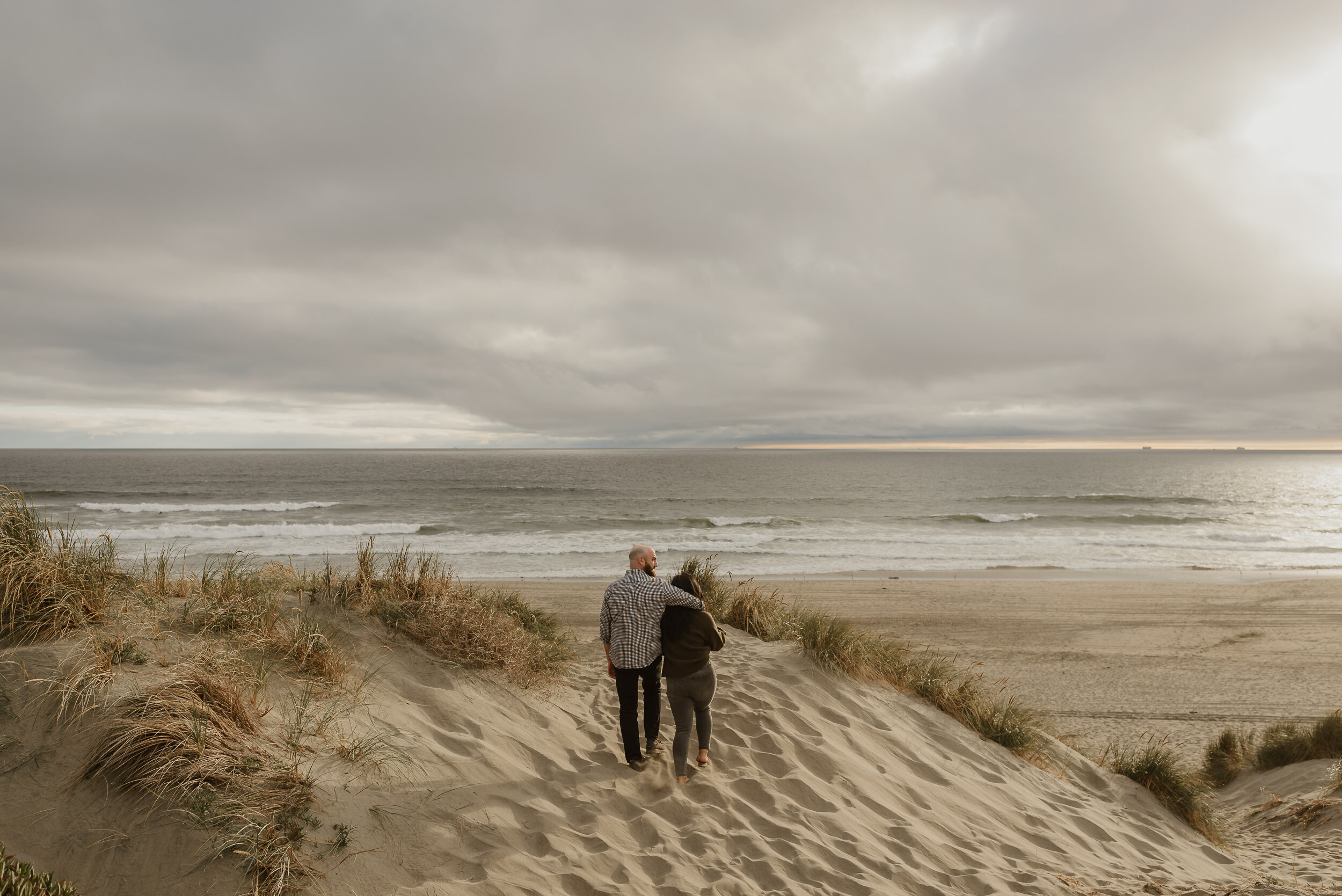 ocean-beach-san-francisco-sunset-engagement-session-vivianchen-39.jpg