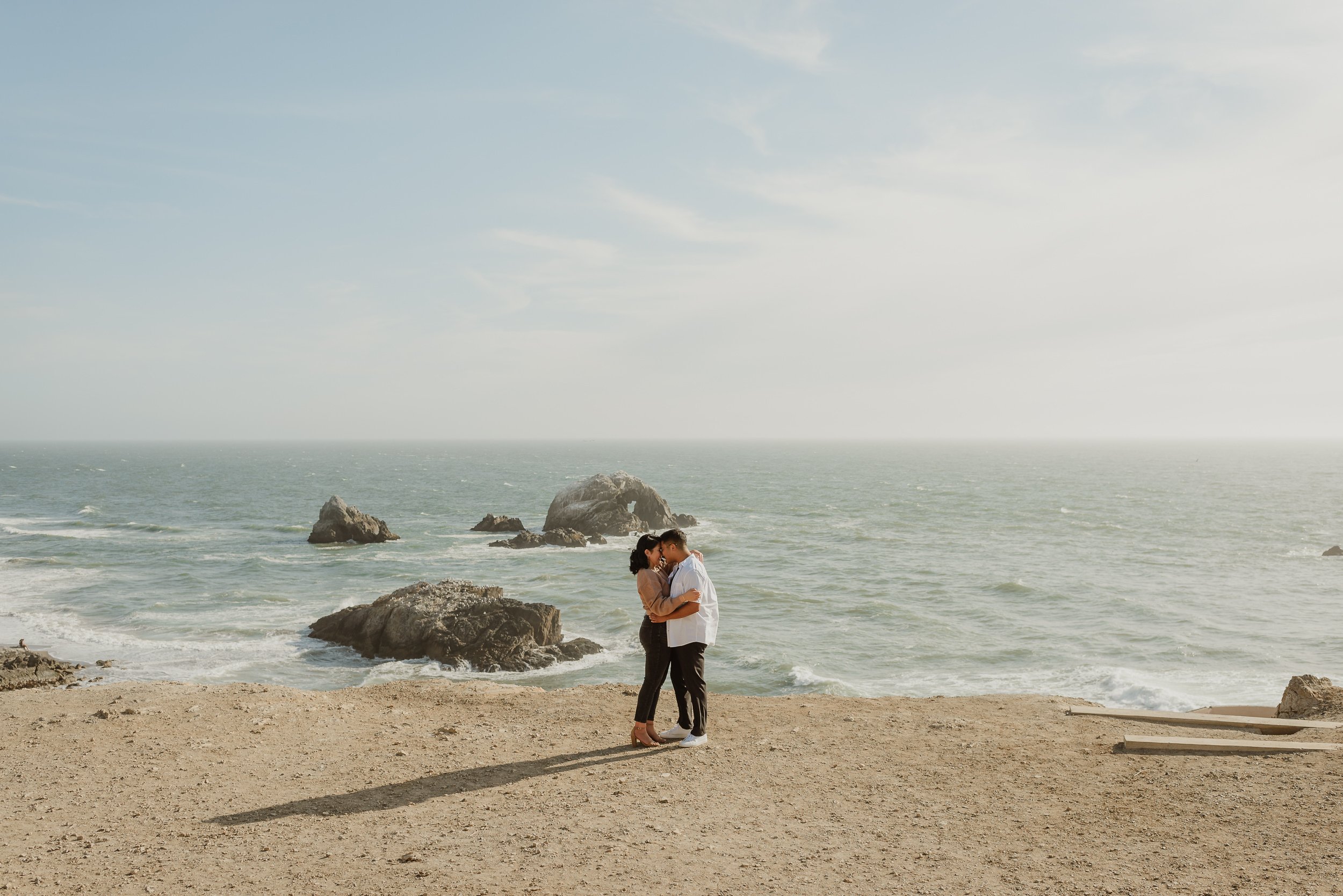 012-summertime-sunset-lands-end-engagement-session-vivianchen-076.jpg