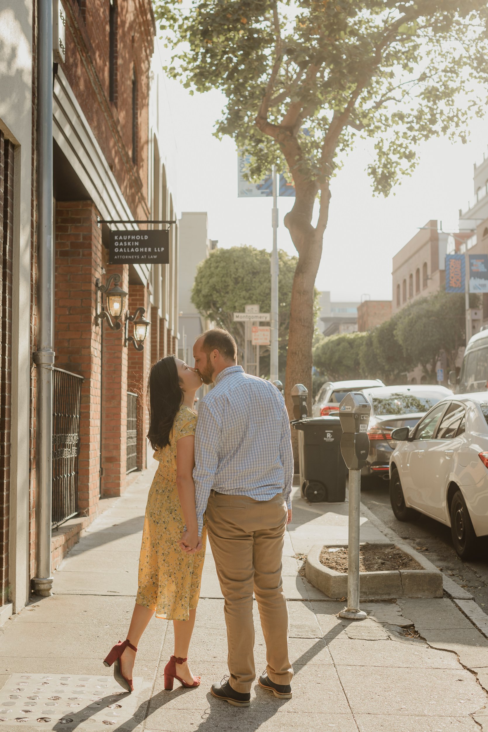 15-north-beach-sunset-engagement-session-vivianchen-078.jpg