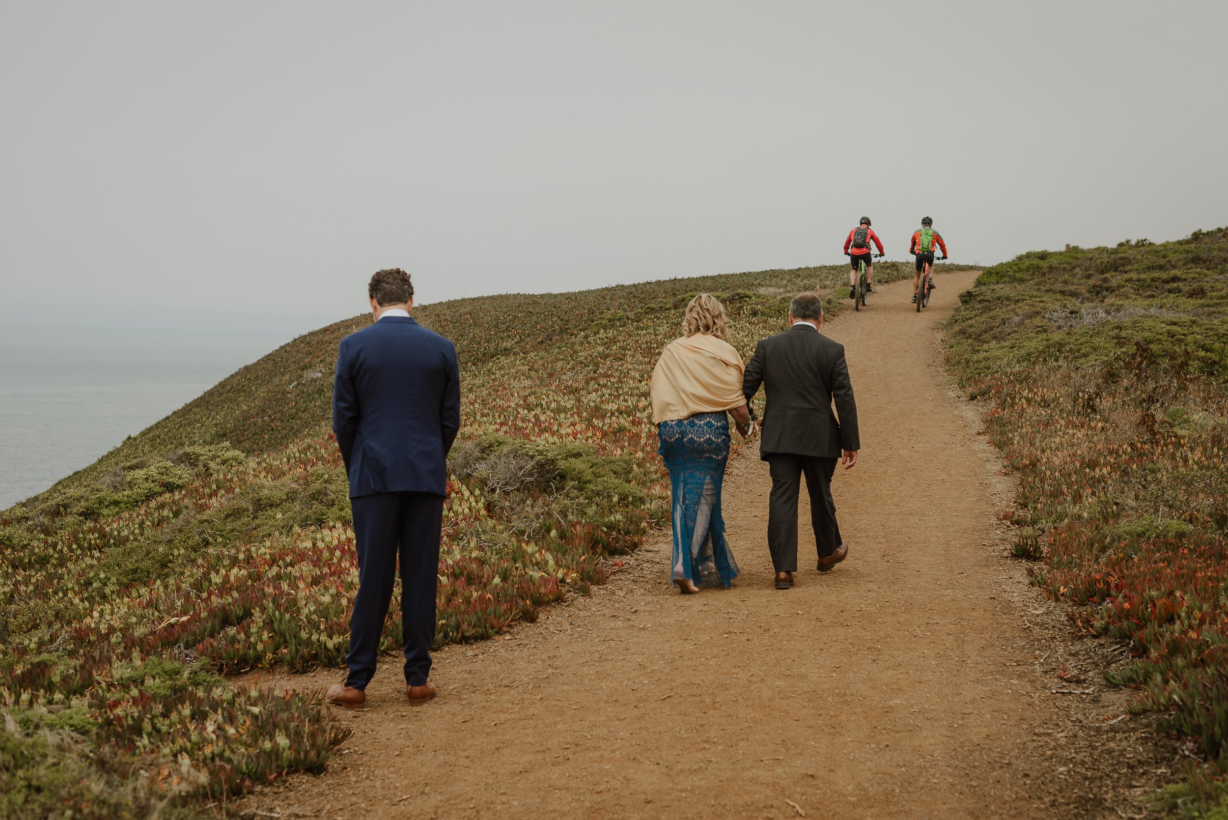 005-marin-headlands-foreign-cinema-san-francisco-elopement-vivianchen-016.jpg