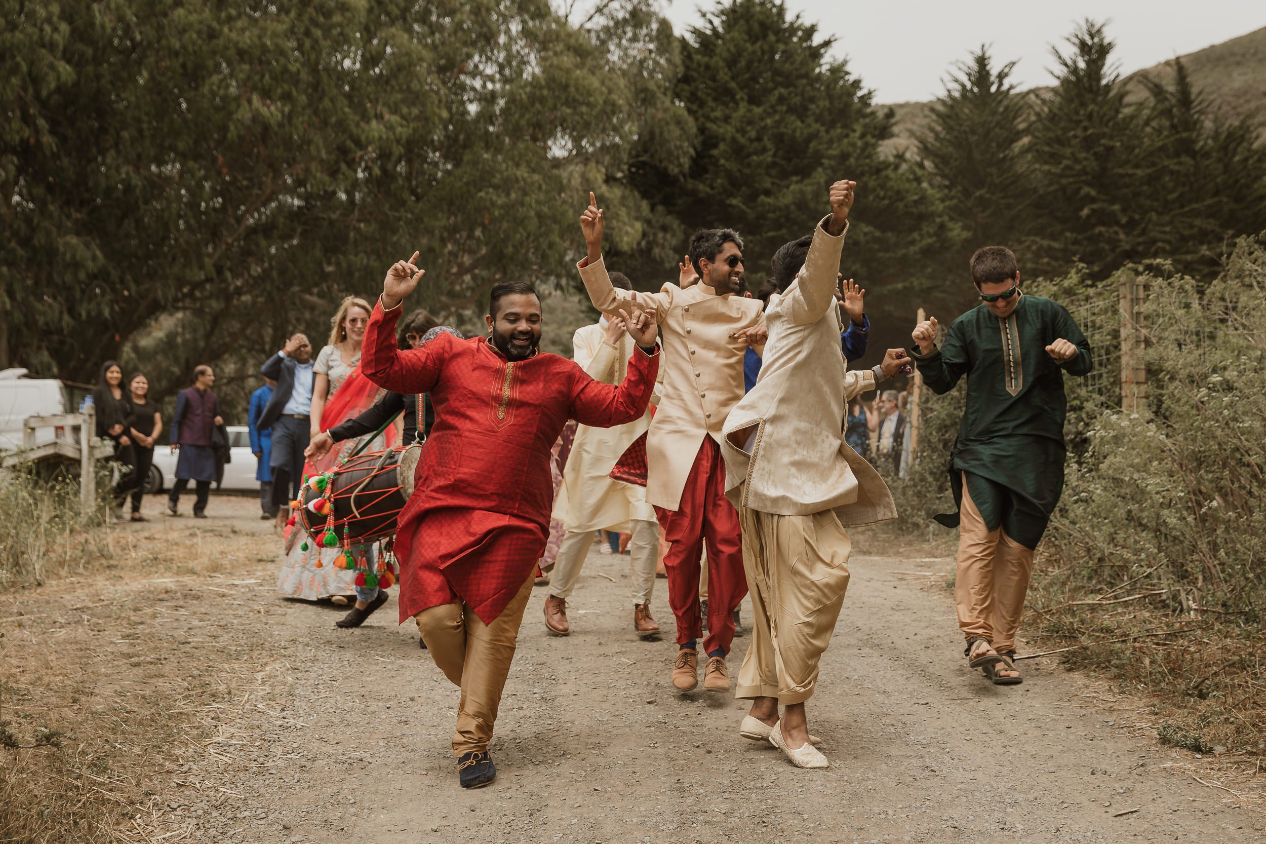 059-multicultural-hindu-indian-slide-ranch-wedding-muir-beach-vivianchen-0516.jpg