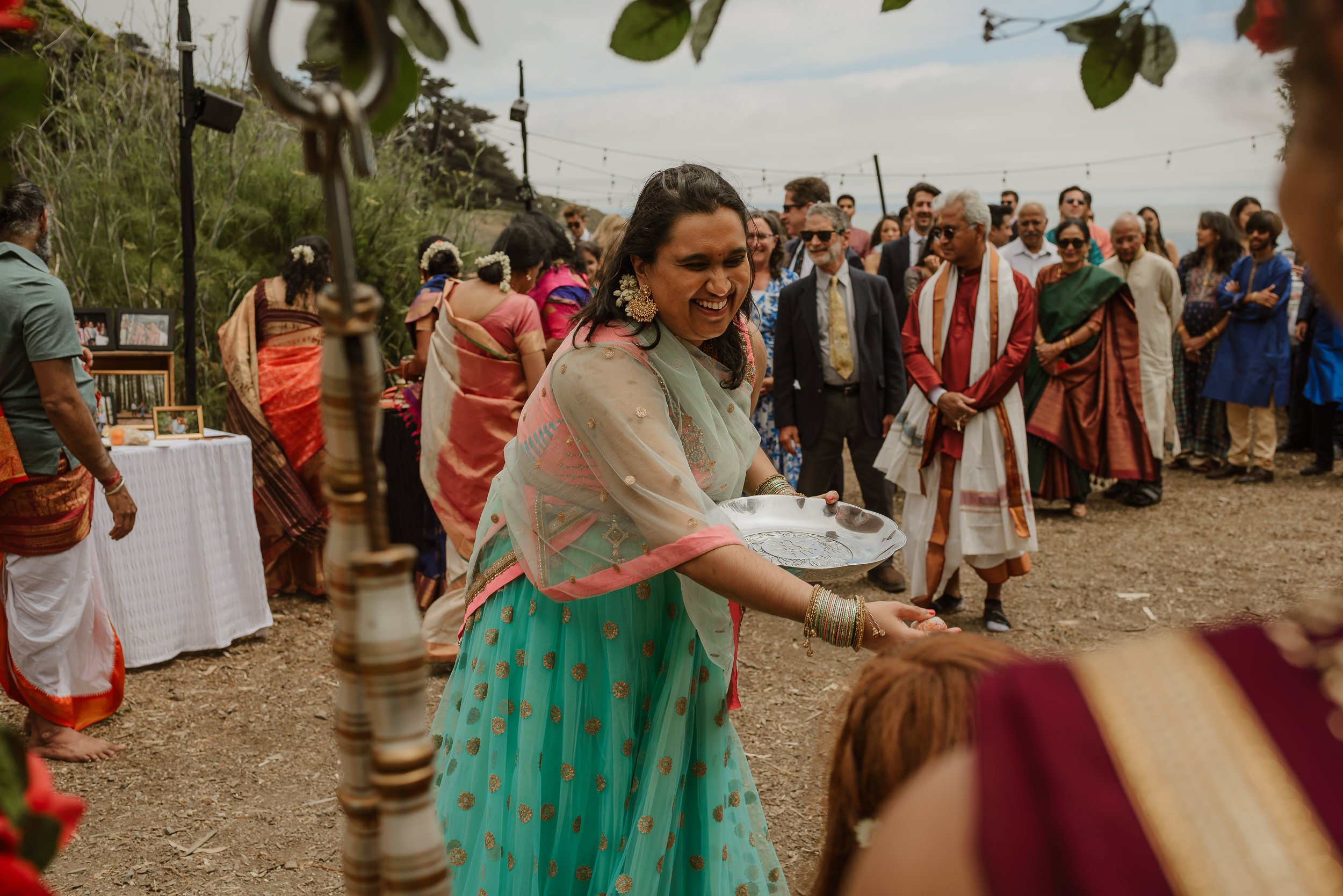 077-multicultural-hindu-indian-slide-ranch-wedding-muir-beach-vivianchen-0721.jpg