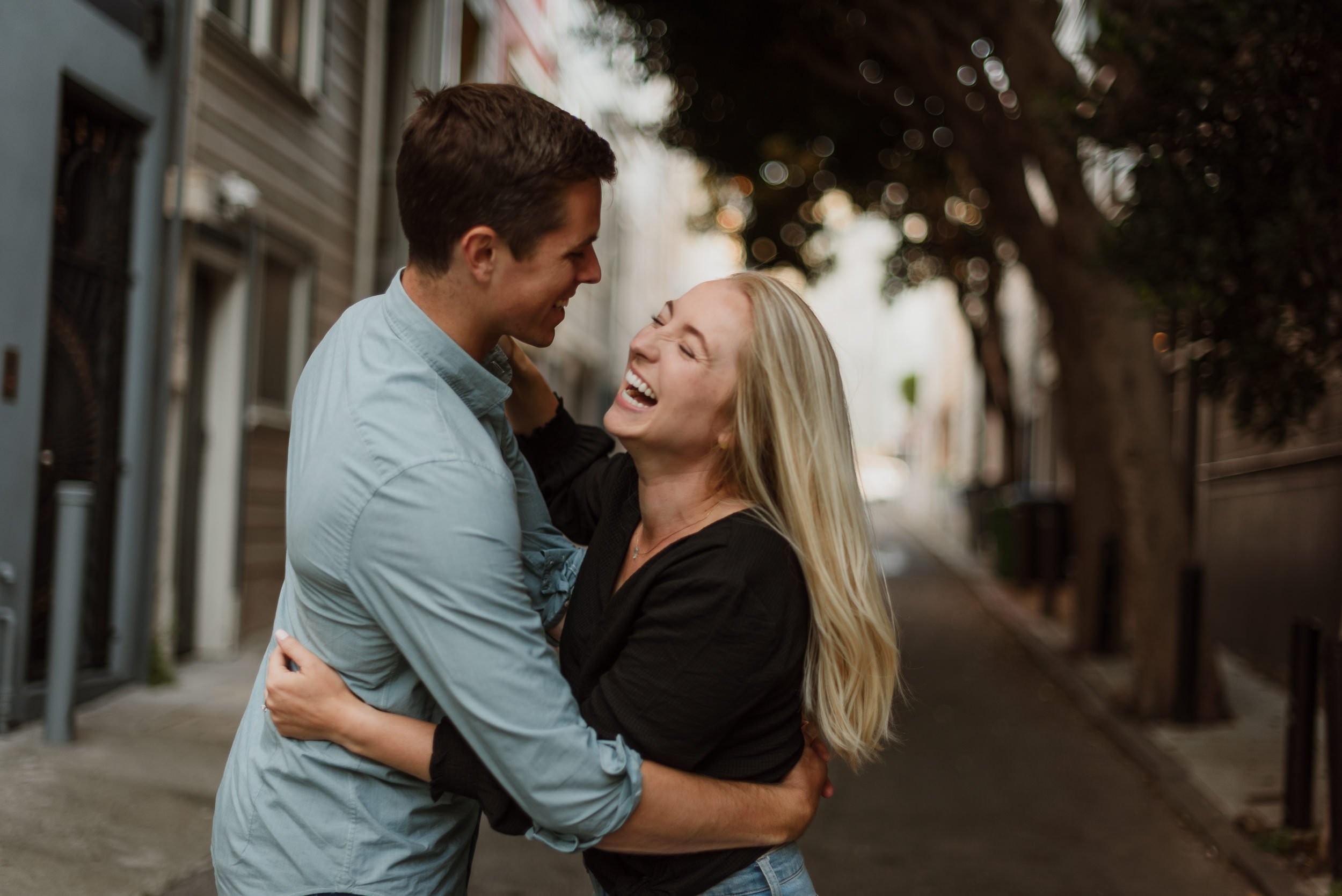 016-north-beach-san-francisco-engagement-session-vivianchen-102.jpg